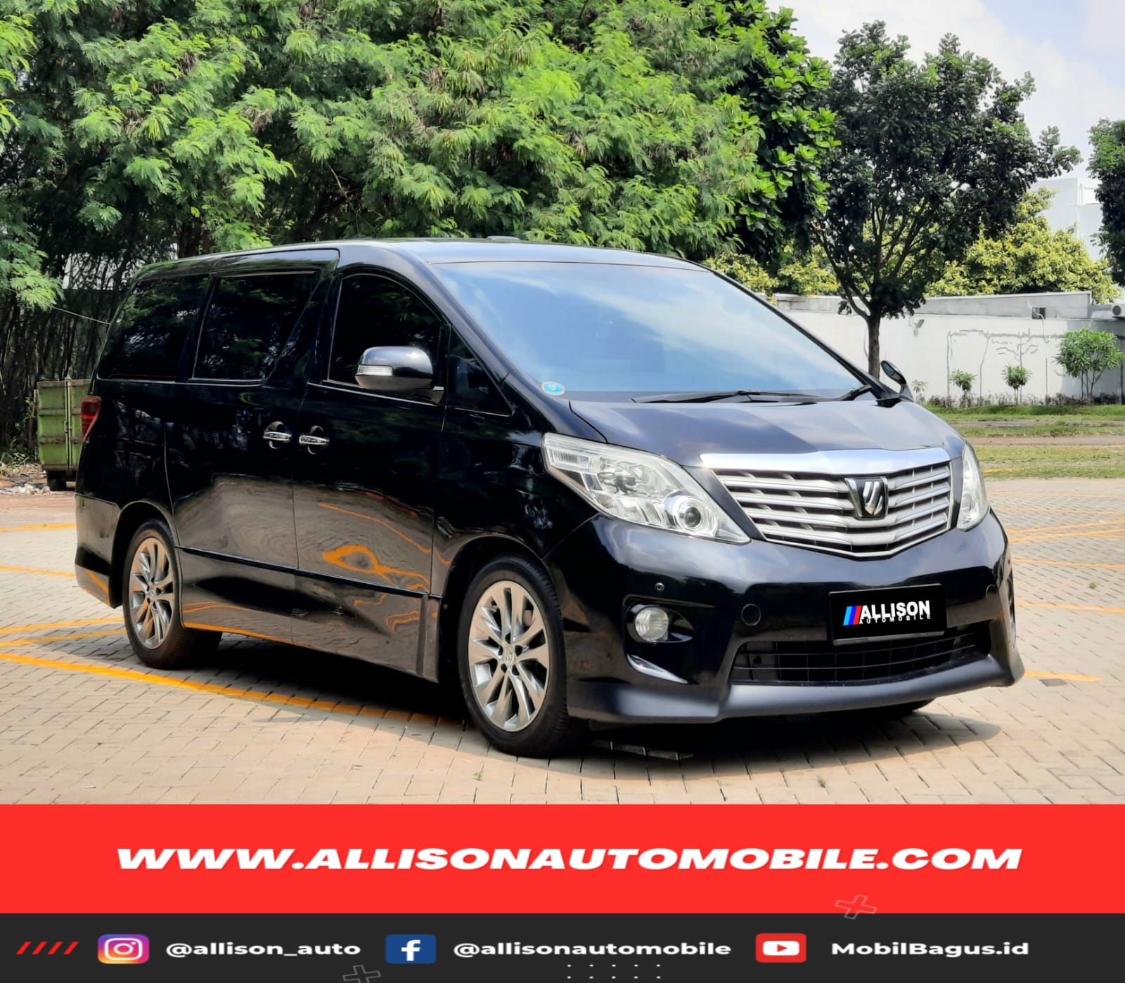 2011 Toyota Alphard  S 2.4 AT Bekas 2011 Toyota Alphard  S 2.4 AT Bekas