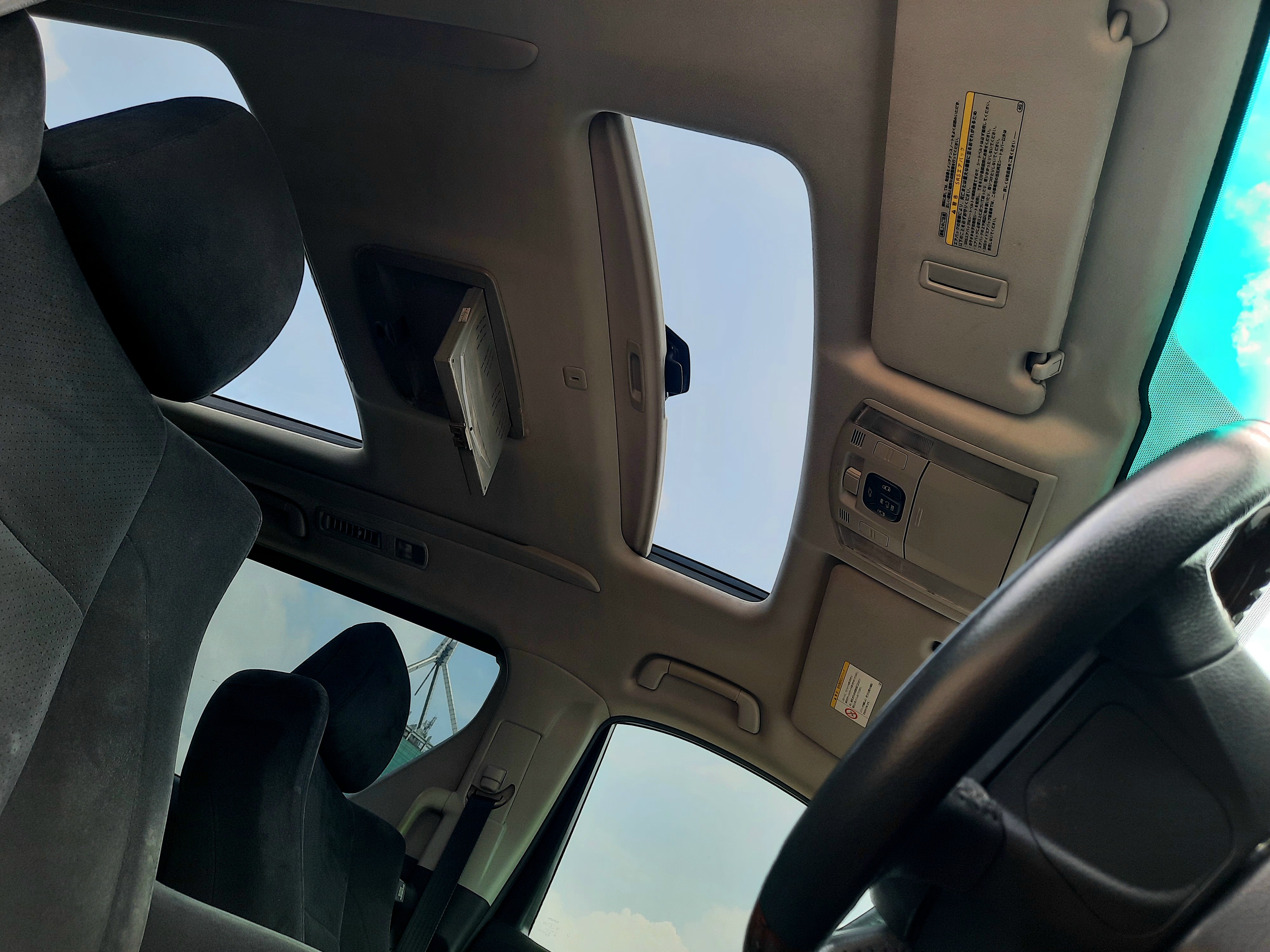 2011 Toyota Alphard  S 2.4 AT 2011 Toyota Alphard  S 2.4 AT