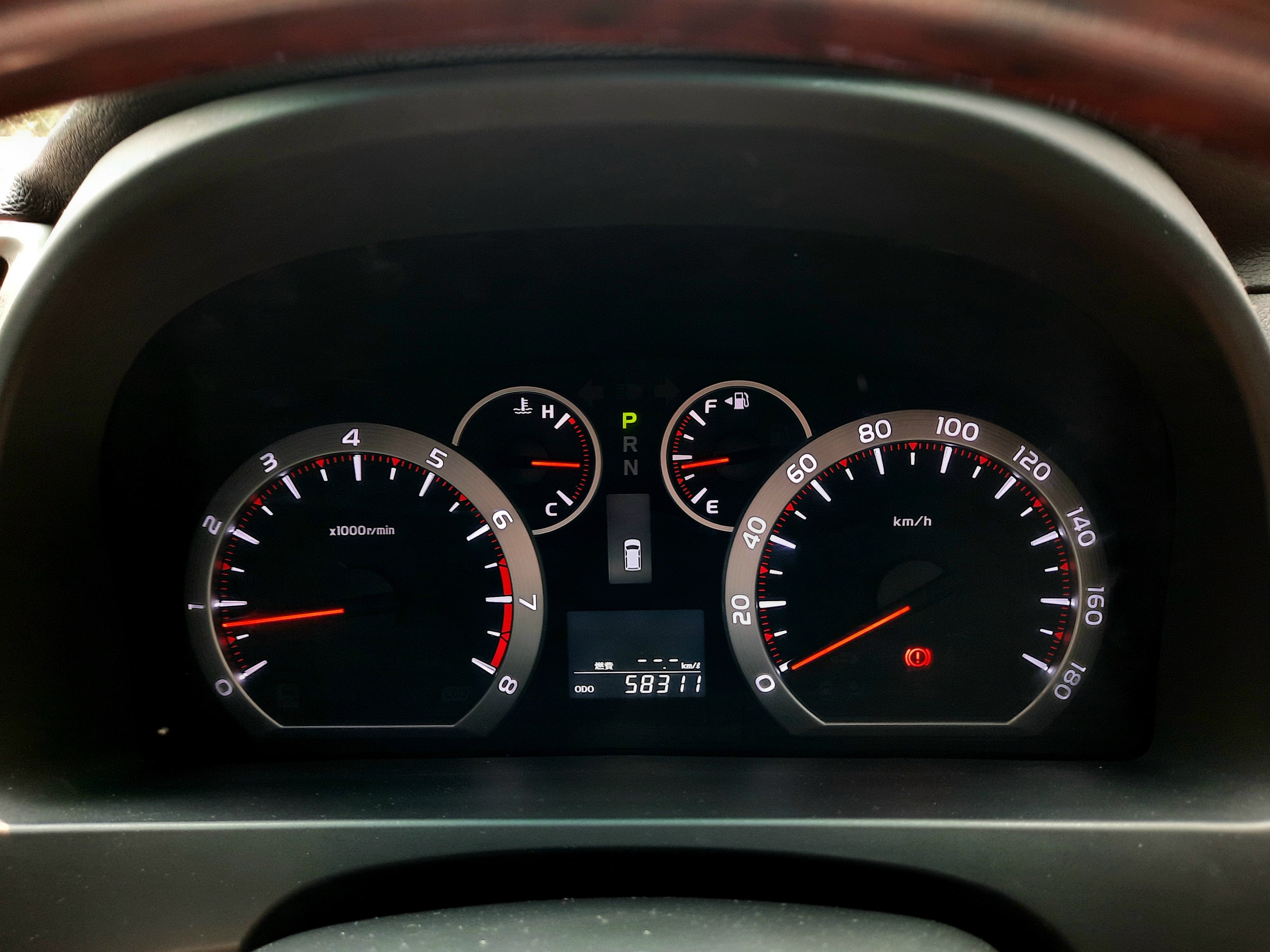 2011 Toyota Alphard  S 2.4 AT 2011 Toyota Alphard  S 2.4 AT