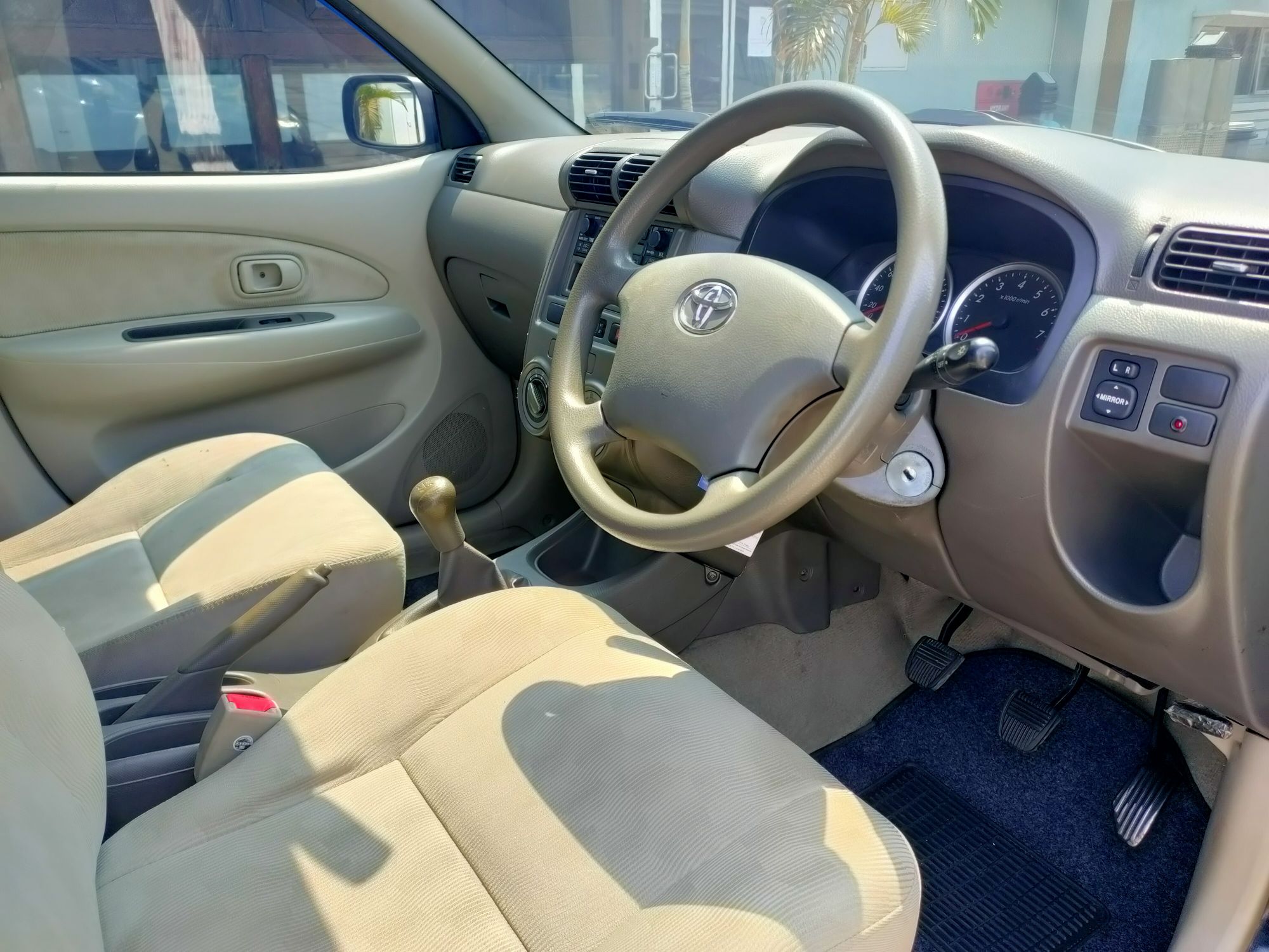 2010 Toyota Avanza 1.3G MT 2010 Toyota Avanza 1.3G MT