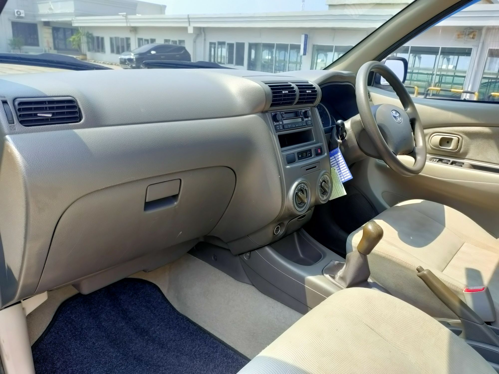 2010 Toyota Avanza 1.3G MT 2010 Toyota Avanza 1.3G MT