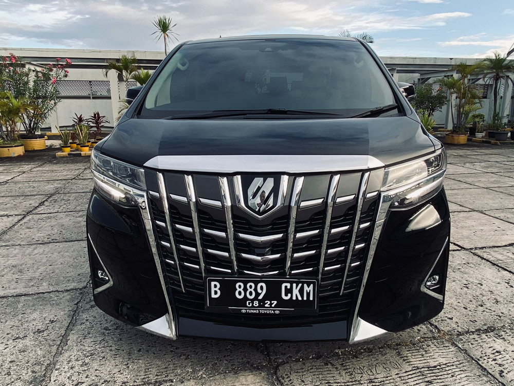 2022 Toyota Alphard 2.5 G A/T 2022 Toyota Alphard 2.5 G A/T