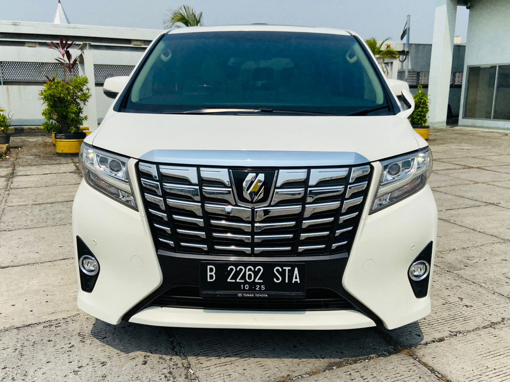 2015 Toyota Alphard  G 2.5 AT Bekas 2015 Toyota Alphard  G 2.5 AT Bekas