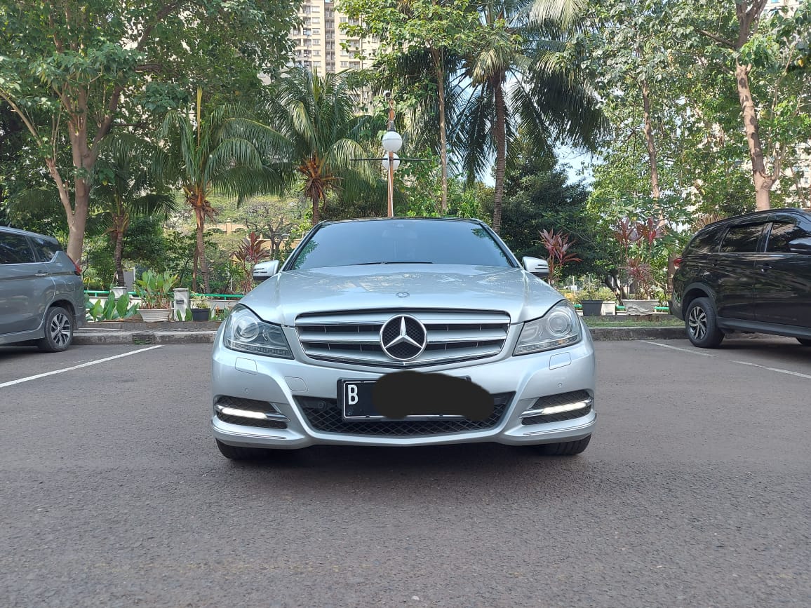 2011 Mercedes Benz C-Class 2011 Mercedes Benz C-Class