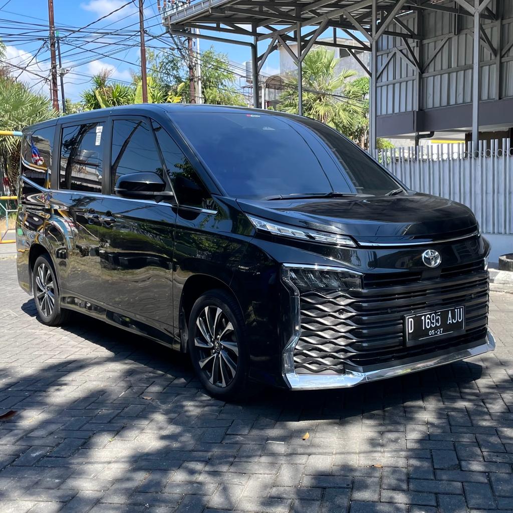 2022 Toyota Voxy Bekas 2022 Toyota Voxy Bekas