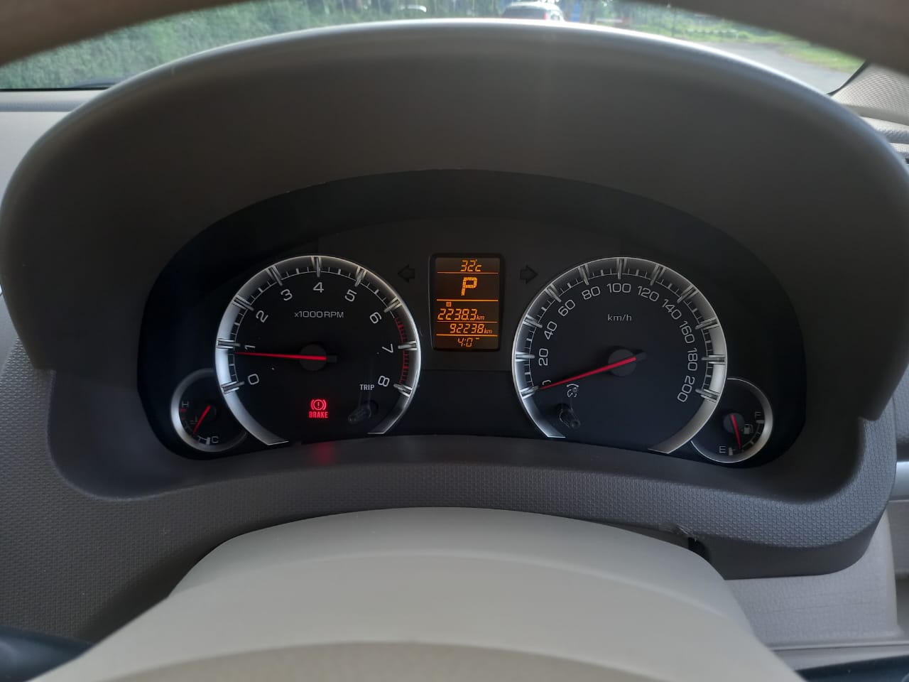 2013 Suzuki Ertiga  GX AT 2013 Suzuki Ertiga  GX AT