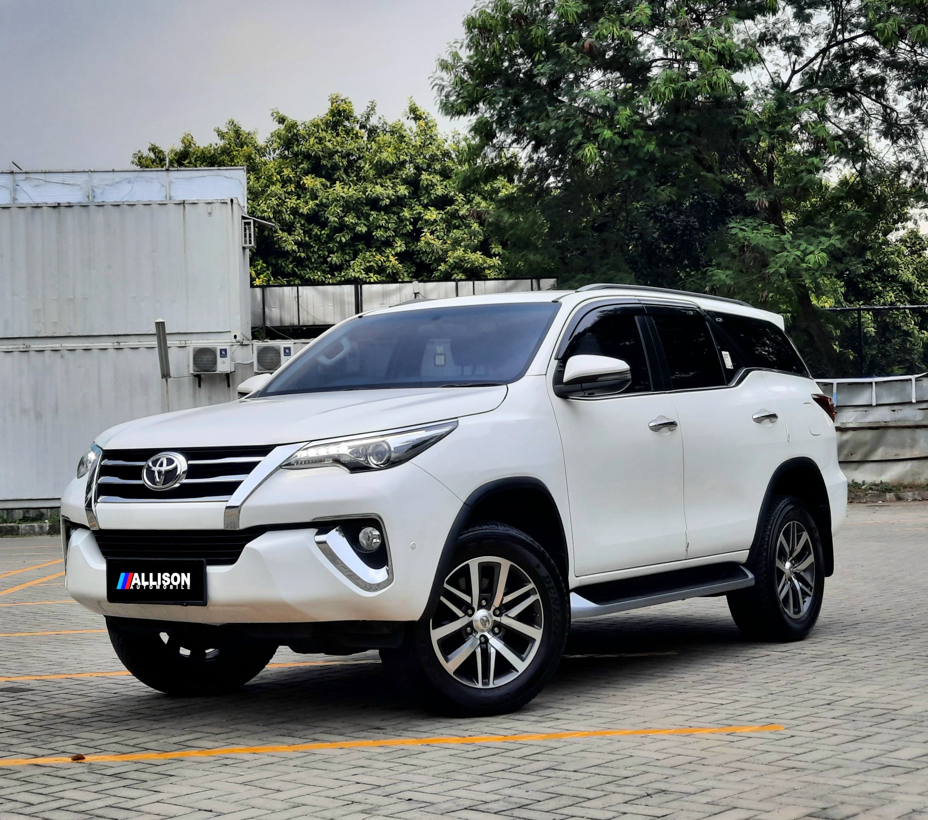 2019 Toyota Fortuner 2.4 VRZ AT 2019 Toyota Fortuner 2.4 VRZ AT