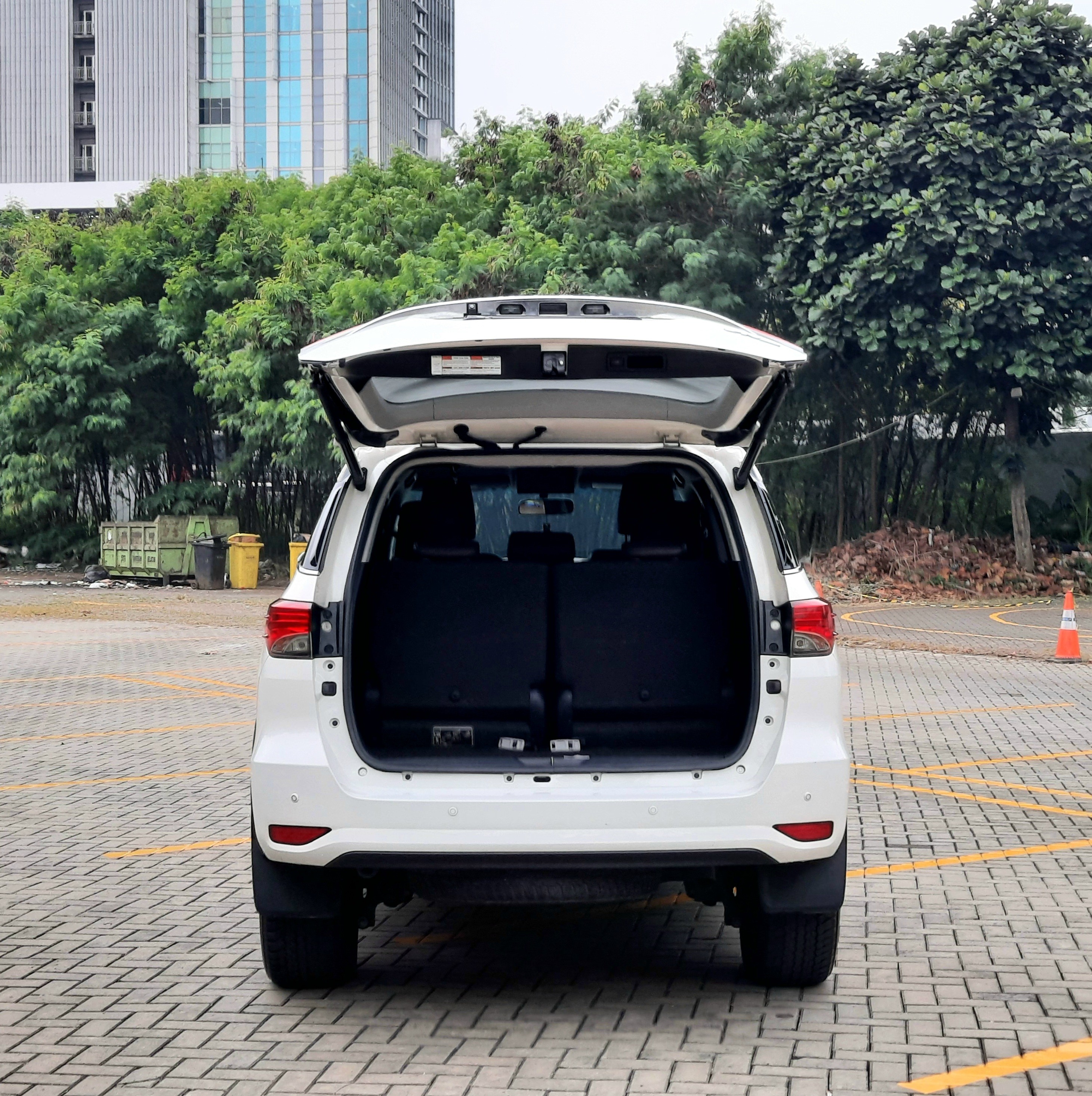 2019 Toyota Fortuner 2.4 VRZ AT 2019 Toyota Fortuner 2.4 VRZ AT