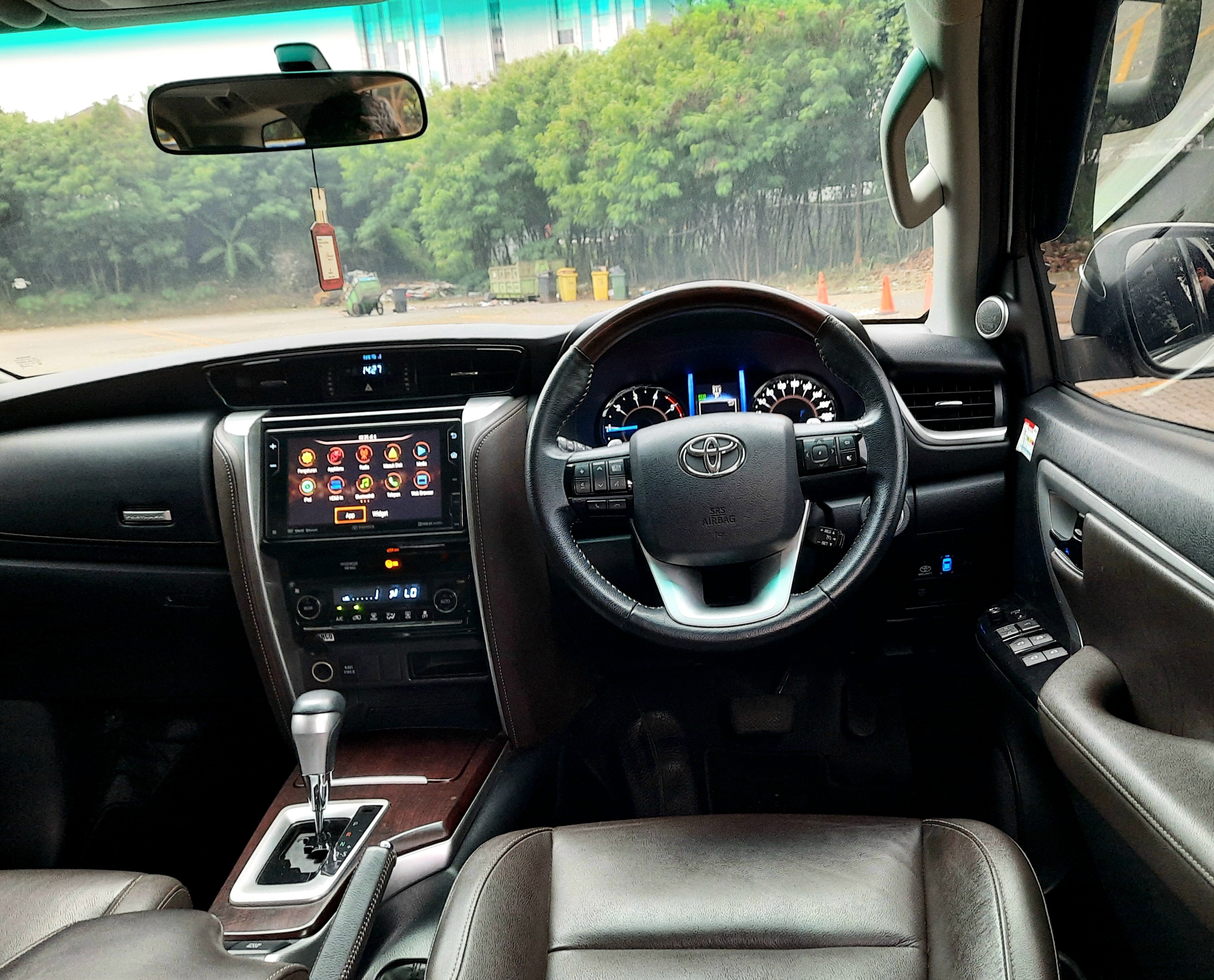 2019 Toyota Fortuner 2.4 VRZ AT 2019 Toyota Fortuner 2.4 VRZ AT