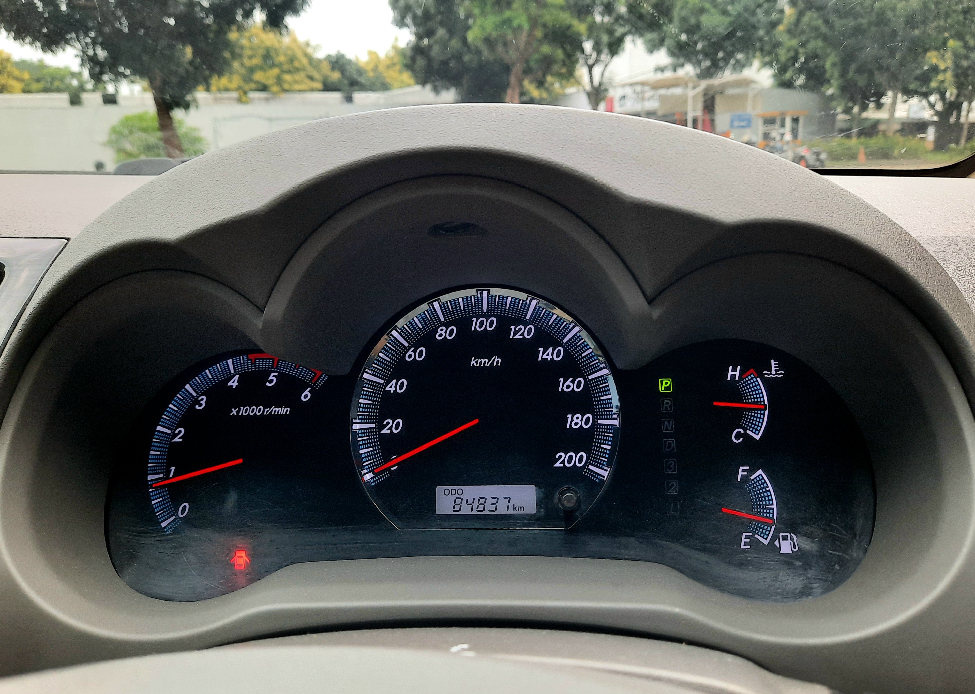 2012 Toyota Fortuner  2.5 G A/T 2012 Toyota Fortuner  2.5 G A/T