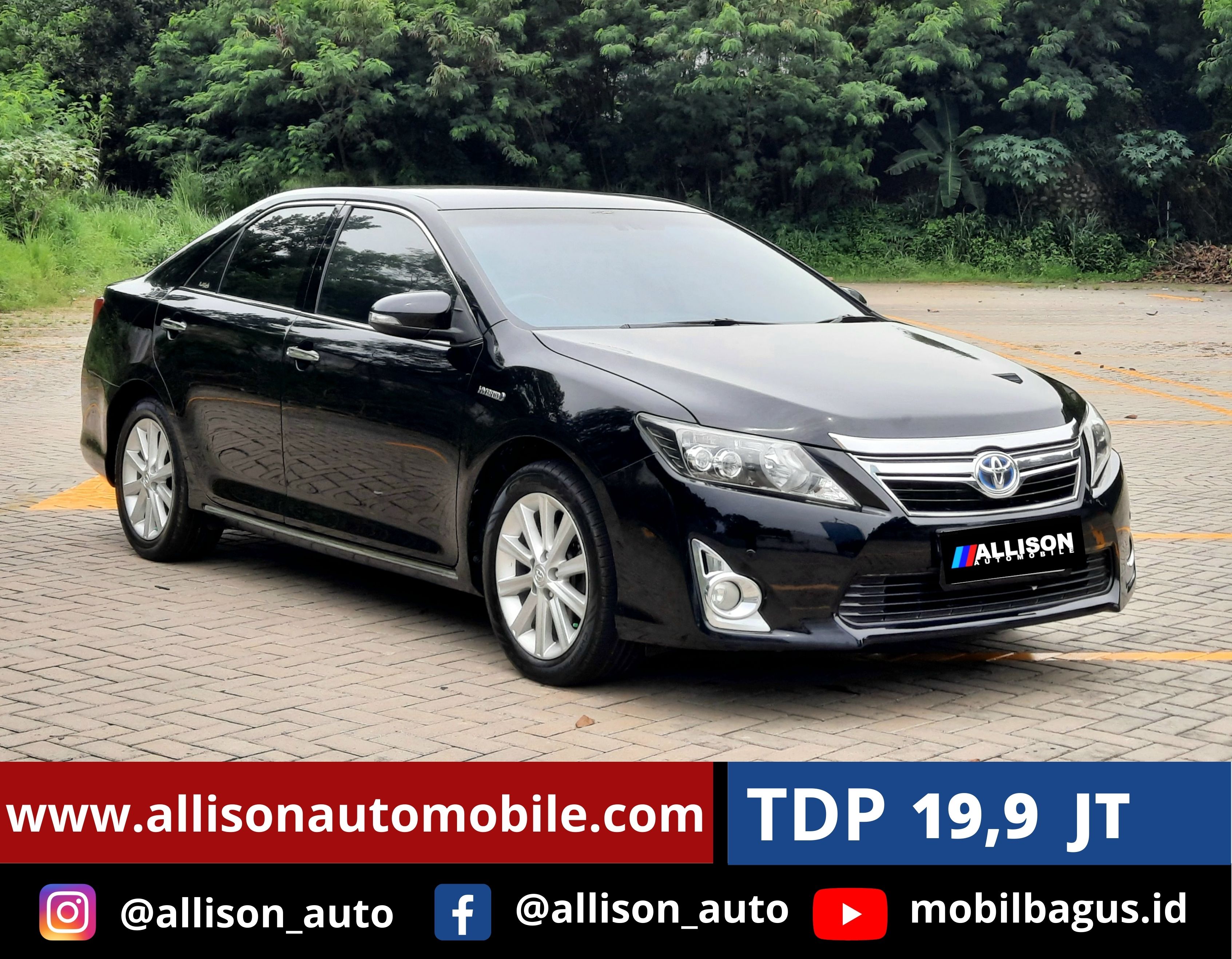 2012 Toyota Camry Hybrid 2.5 HV Bekas 2012 Toyota Camry Hybrid 2.5 HV Bekas