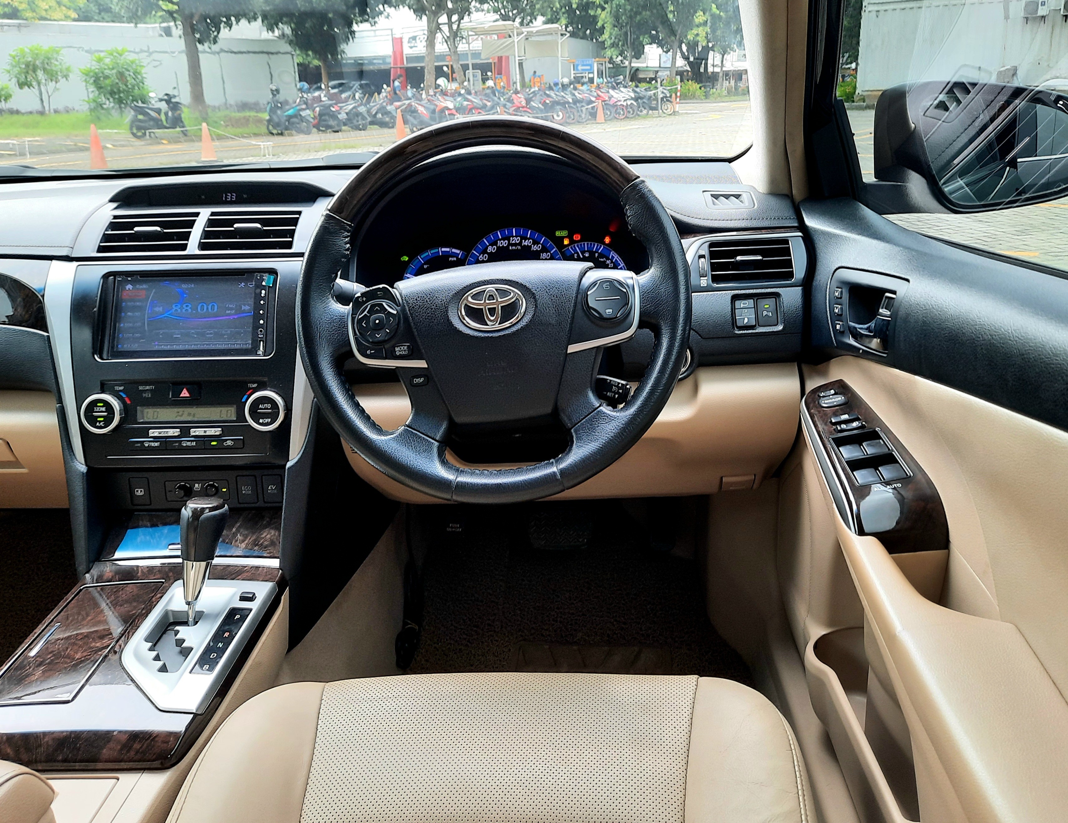 2012 Toyota Camry Hybrid 2.5 HV 2012 Toyota Camry Hybrid 2.5 HV