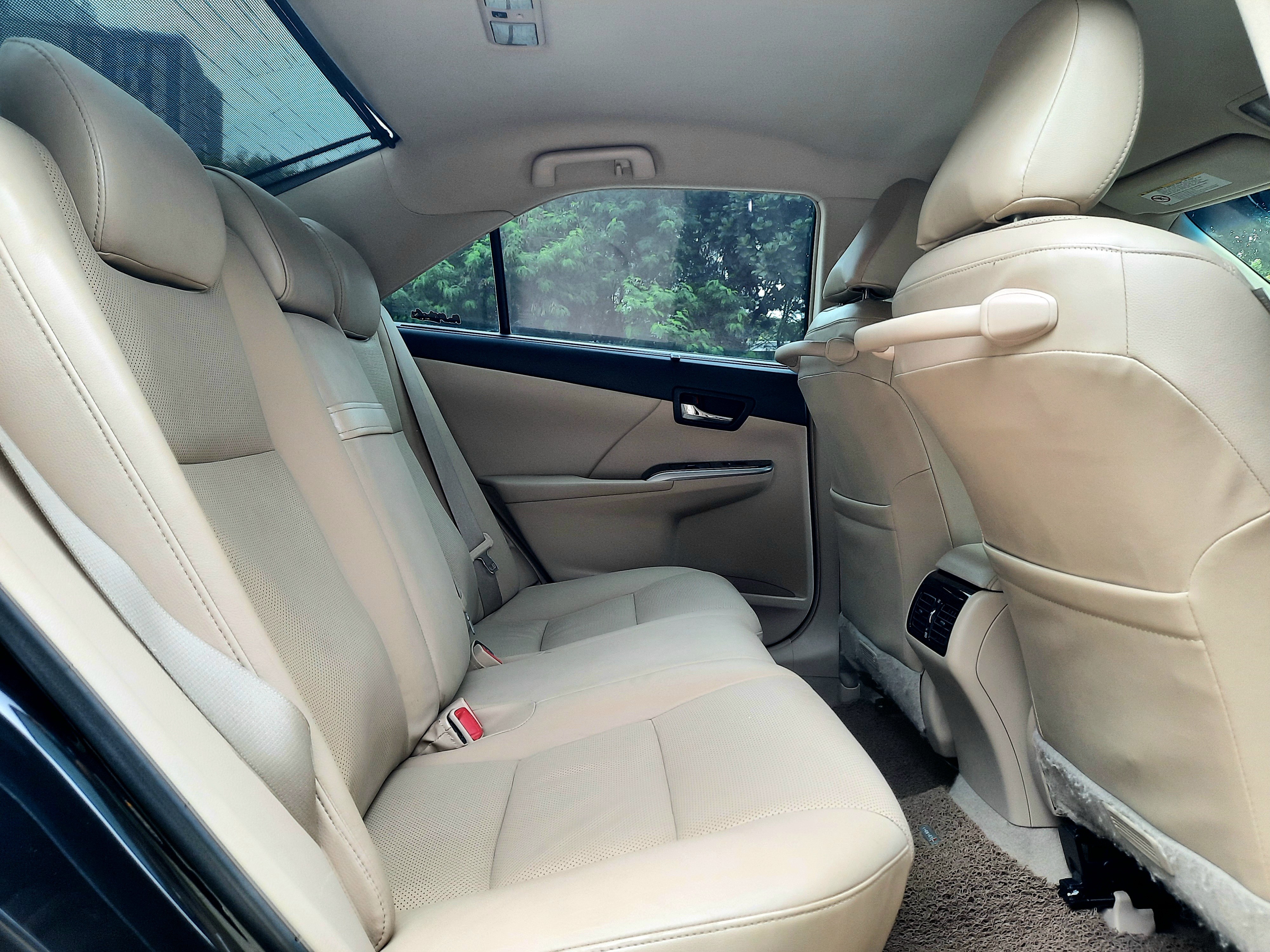 2012 Toyota Camry Hybrid 2.5 HV 2012 Toyota Camry Hybrid 2.5 HV