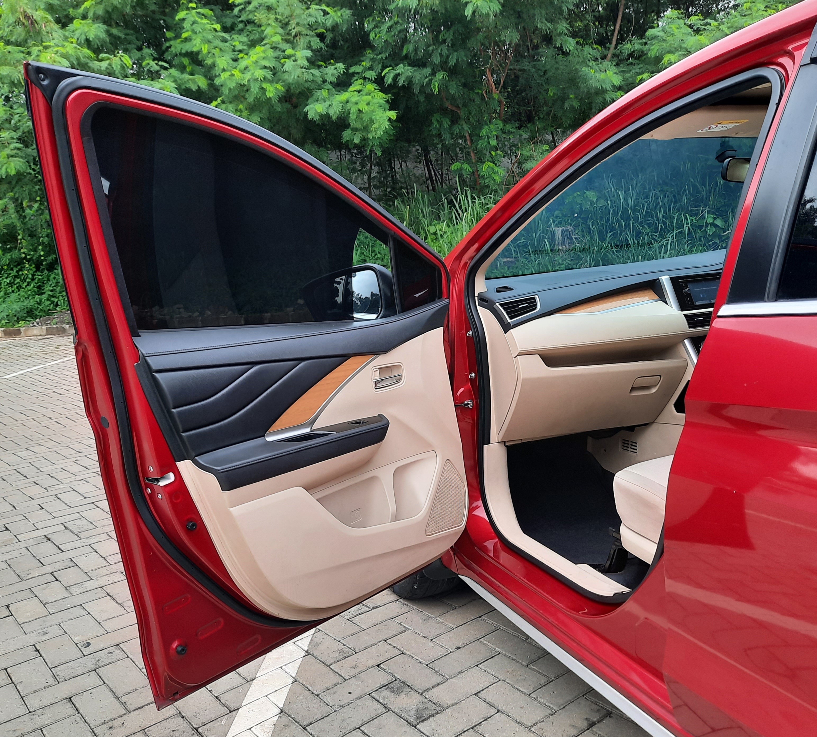 2019 Mitsubishi Xpander  1.5 L ULTIMATE 2019 Mitsubishi Xpander  1.5 L ULTIMATE