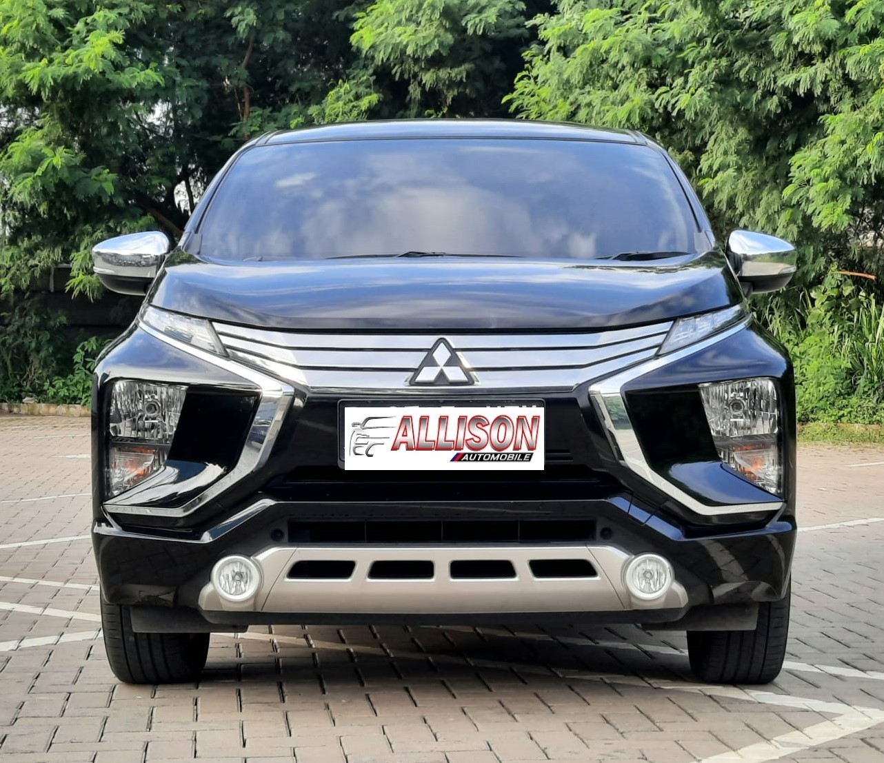 2018 Mitsubishi Xpander  1.5 L ULTIMATE 2018 Mitsubishi Xpander  1.5 L ULTIMATE