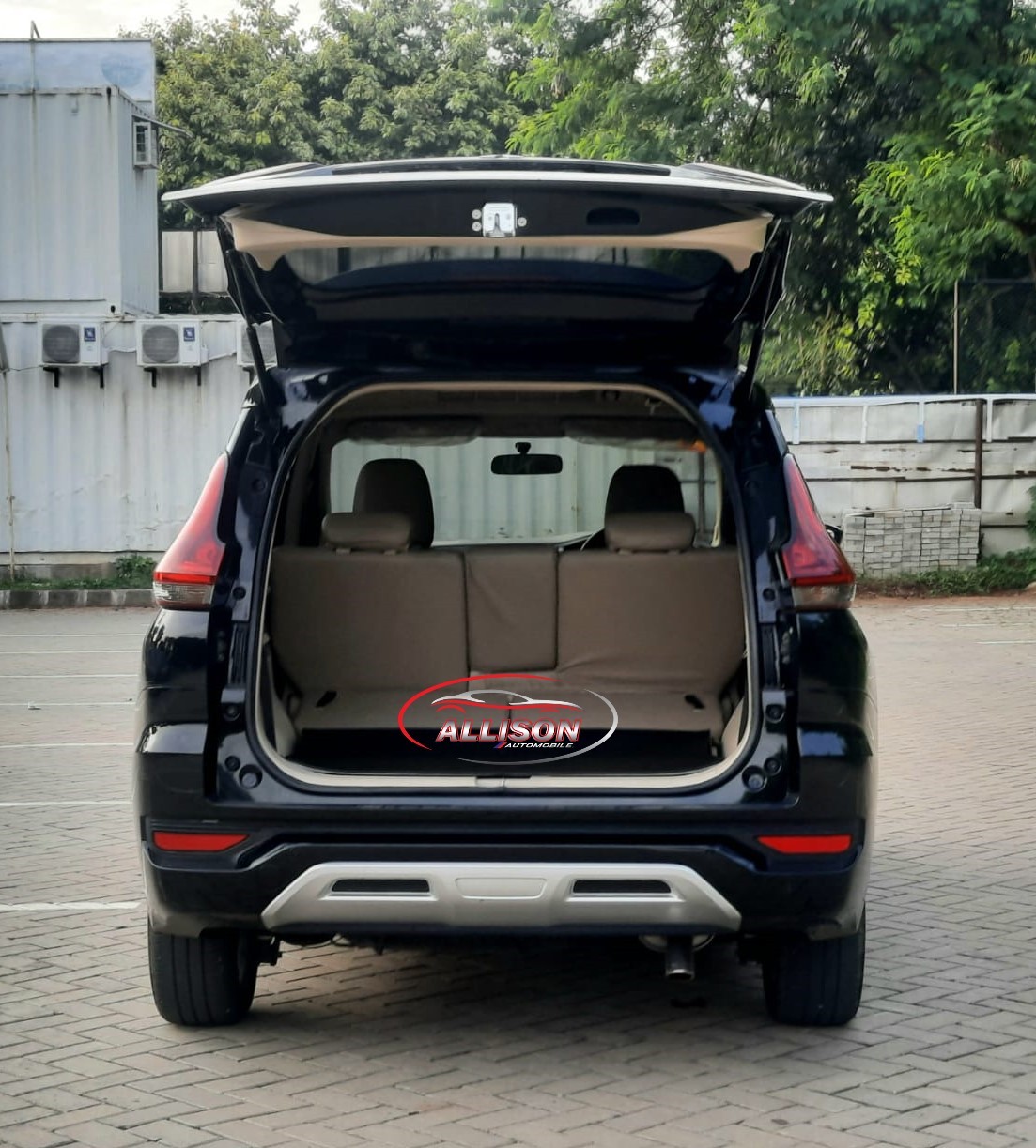 2018 Mitsubishi Xpander  1.5 L ULTIMATE 2018 Mitsubishi Xpander  1.5 L ULTIMATE