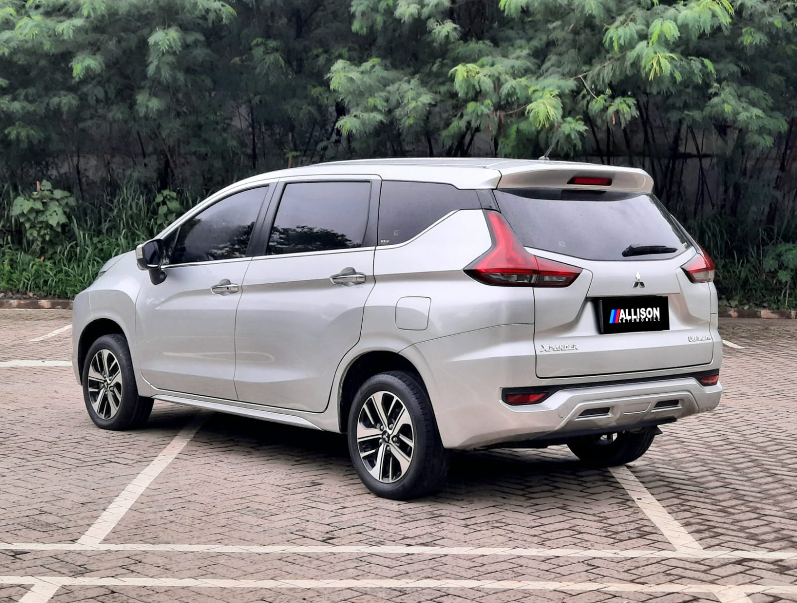 2018 Mitsubishi Xpander  1.5 L ULTIMATE 2018 Mitsubishi Xpander  1.5 L ULTIMATE
