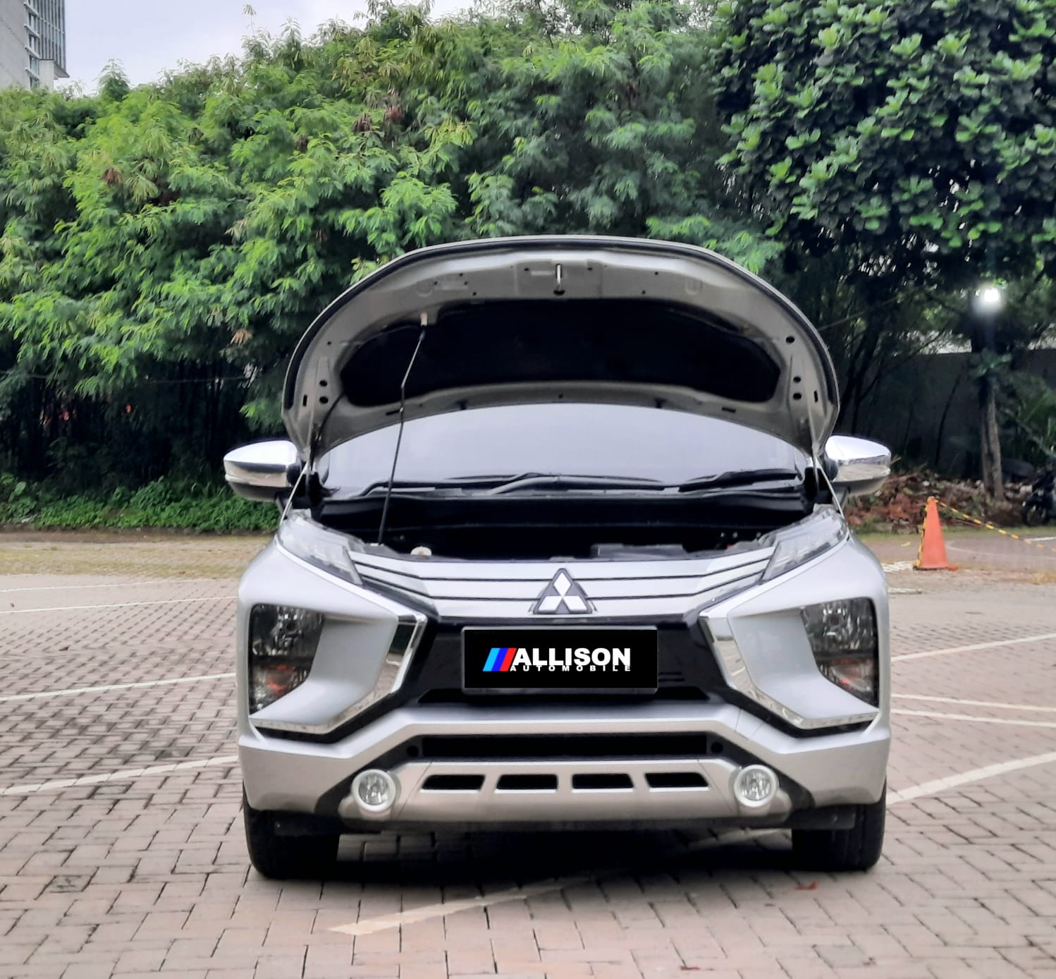 2018 Mitsubishi Xpander  1.5 L ULTIMATE 2018 Mitsubishi Xpander  1.5 L ULTIMATE