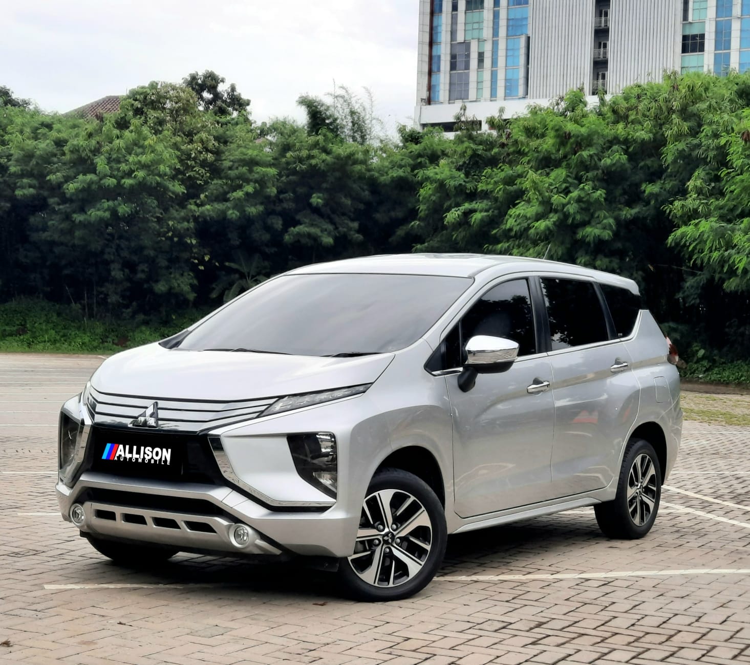 2018 Mitsubishi Xpander  1.5 L ULTIMATE 2018 Mitsubishi Xpander  1.5 L ULTIMATE
