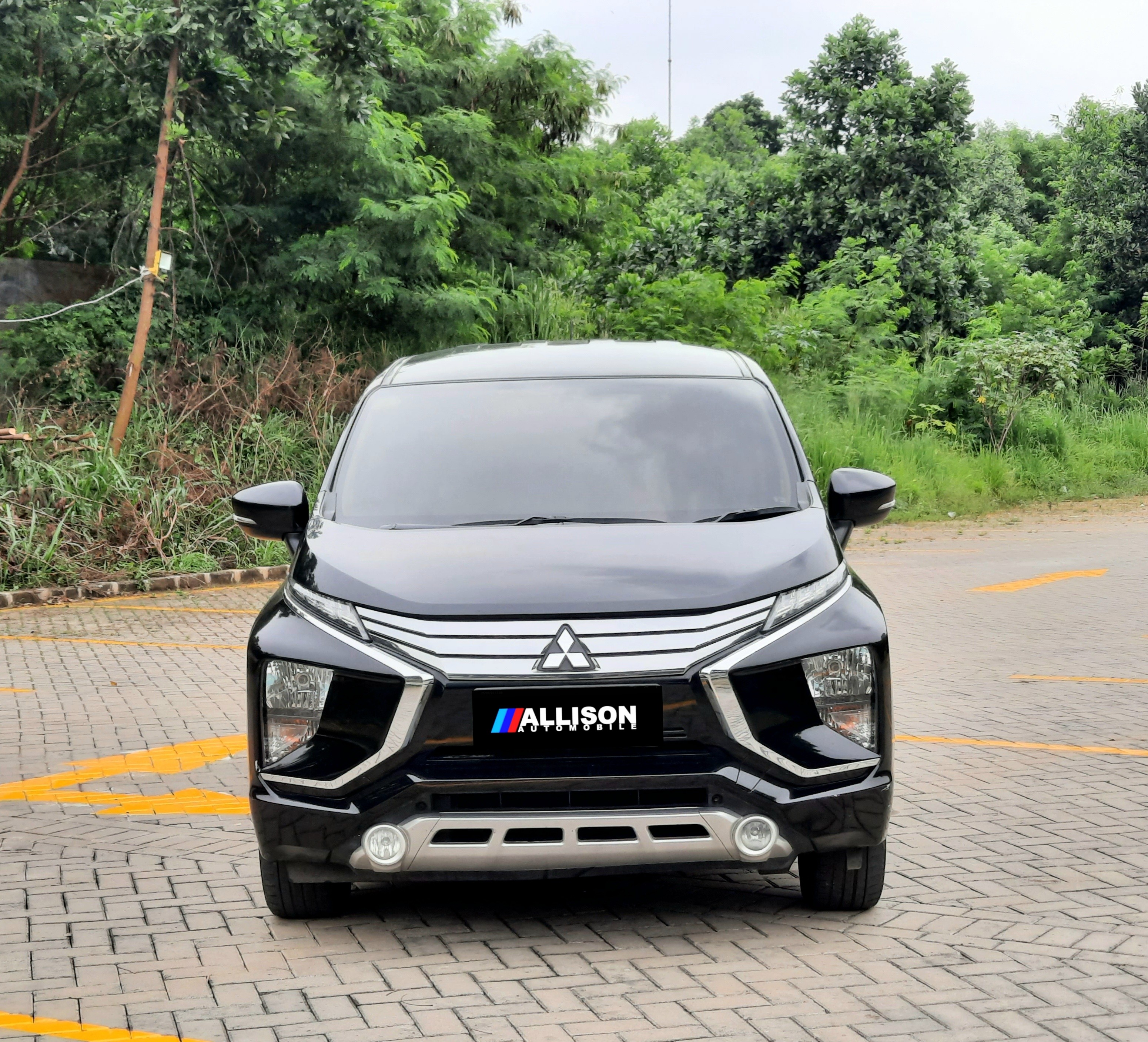 2018 Mitsubishi Xpander  Sport AT 2018 Mitsubishi Xpander  Sport AT