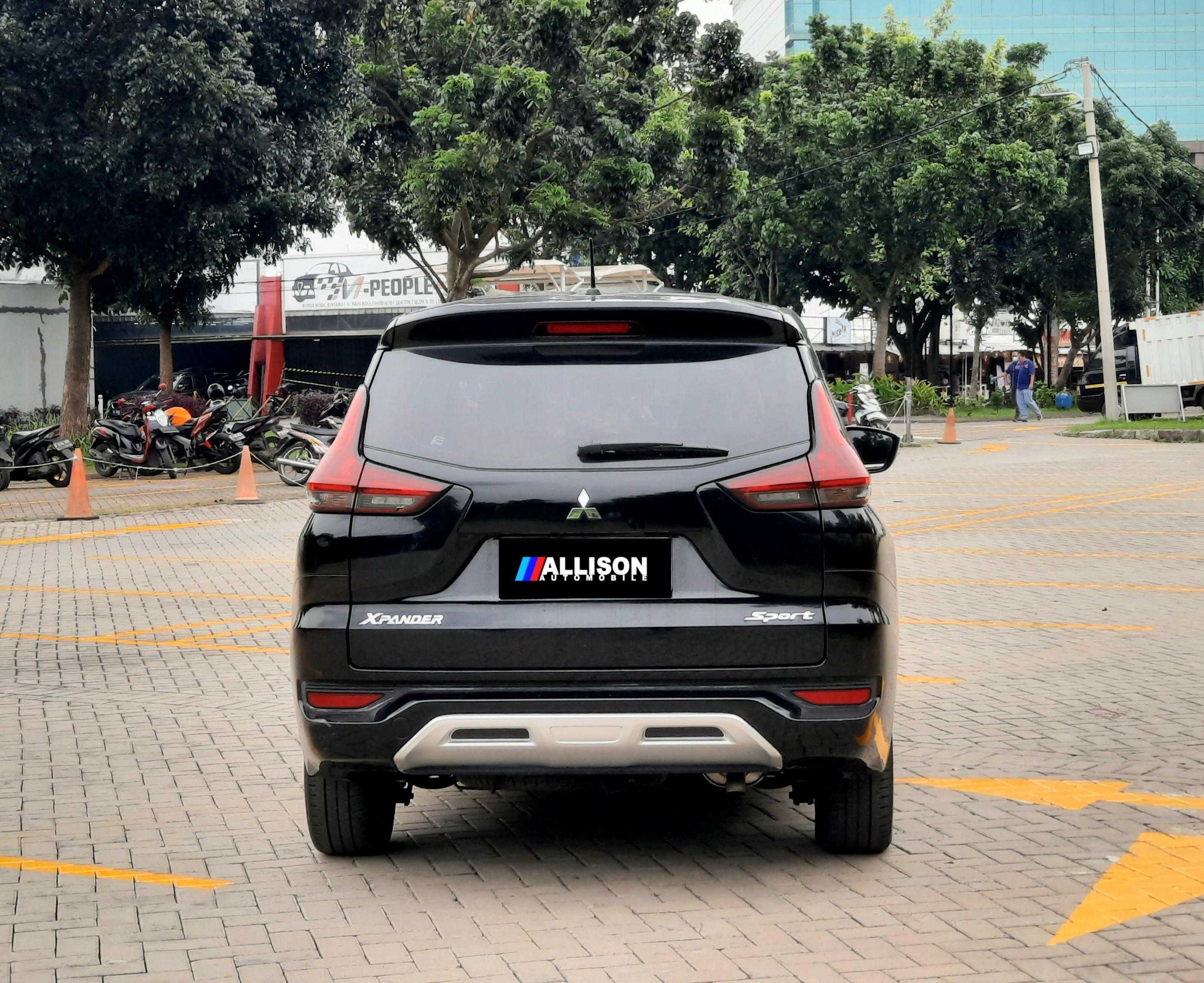 2018 Mitsubishi Xpander  Sport AT 2018 Mitsubishi Xpander  Sport AT