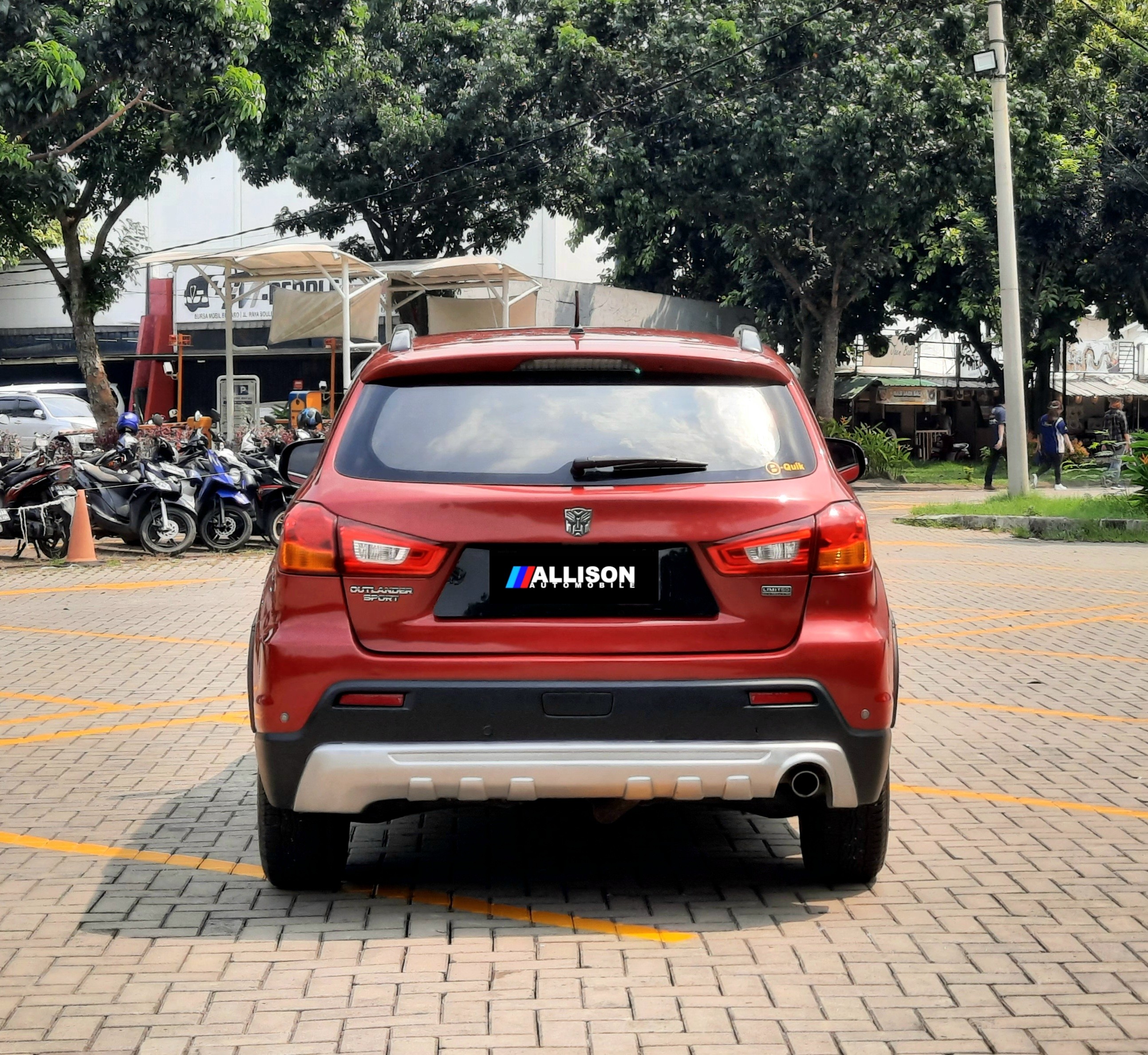 2014 Mitsubishi Outlander Sport PX LIMITED AT 2014 Mitsubishi Outlander Sport PX LIMITED AT