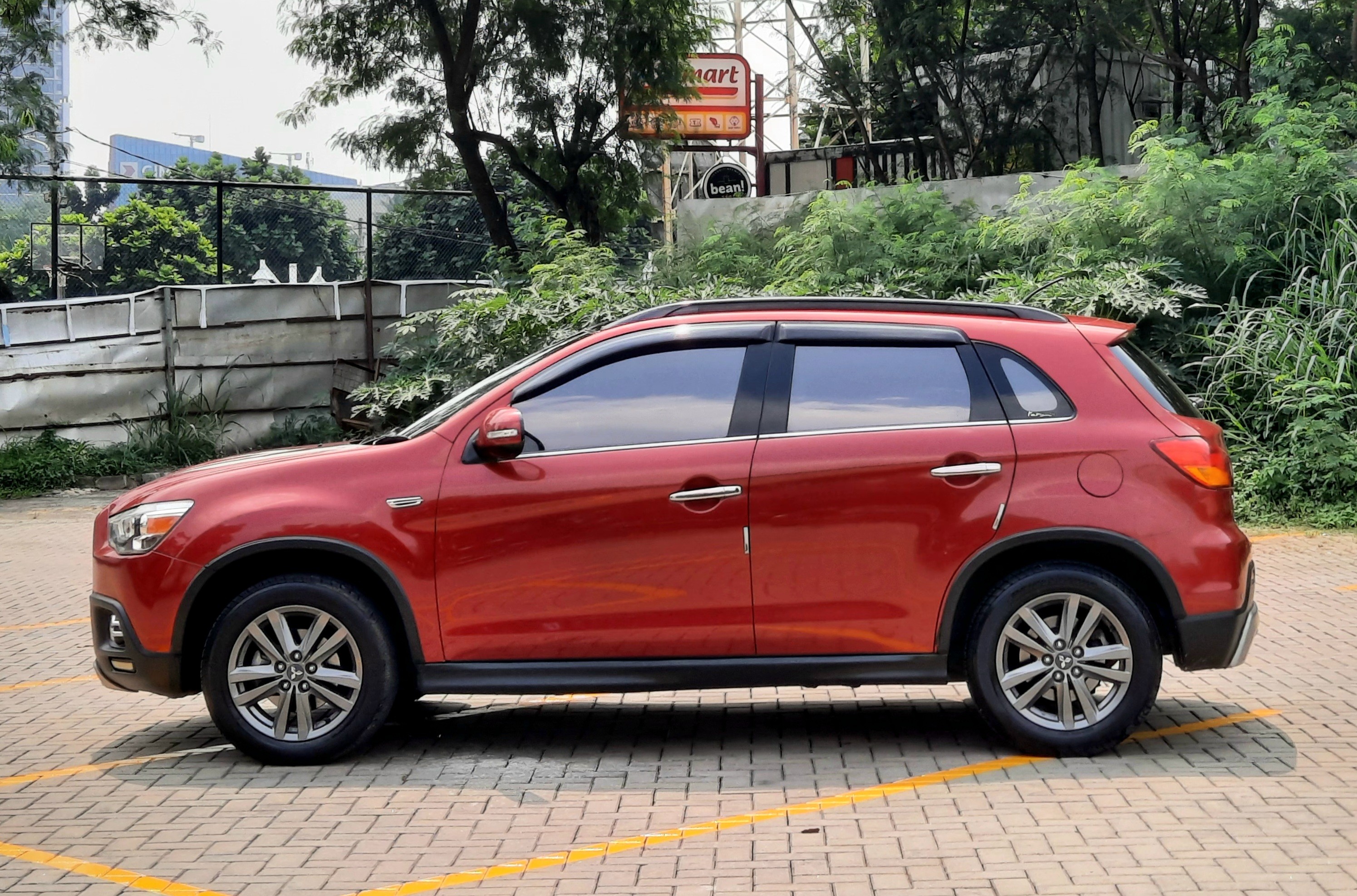 2014 Mitsubishi Outlander Sport PX LIMITED AT 2014 Mitsubishi Outlander Sport PX LIMITED AT