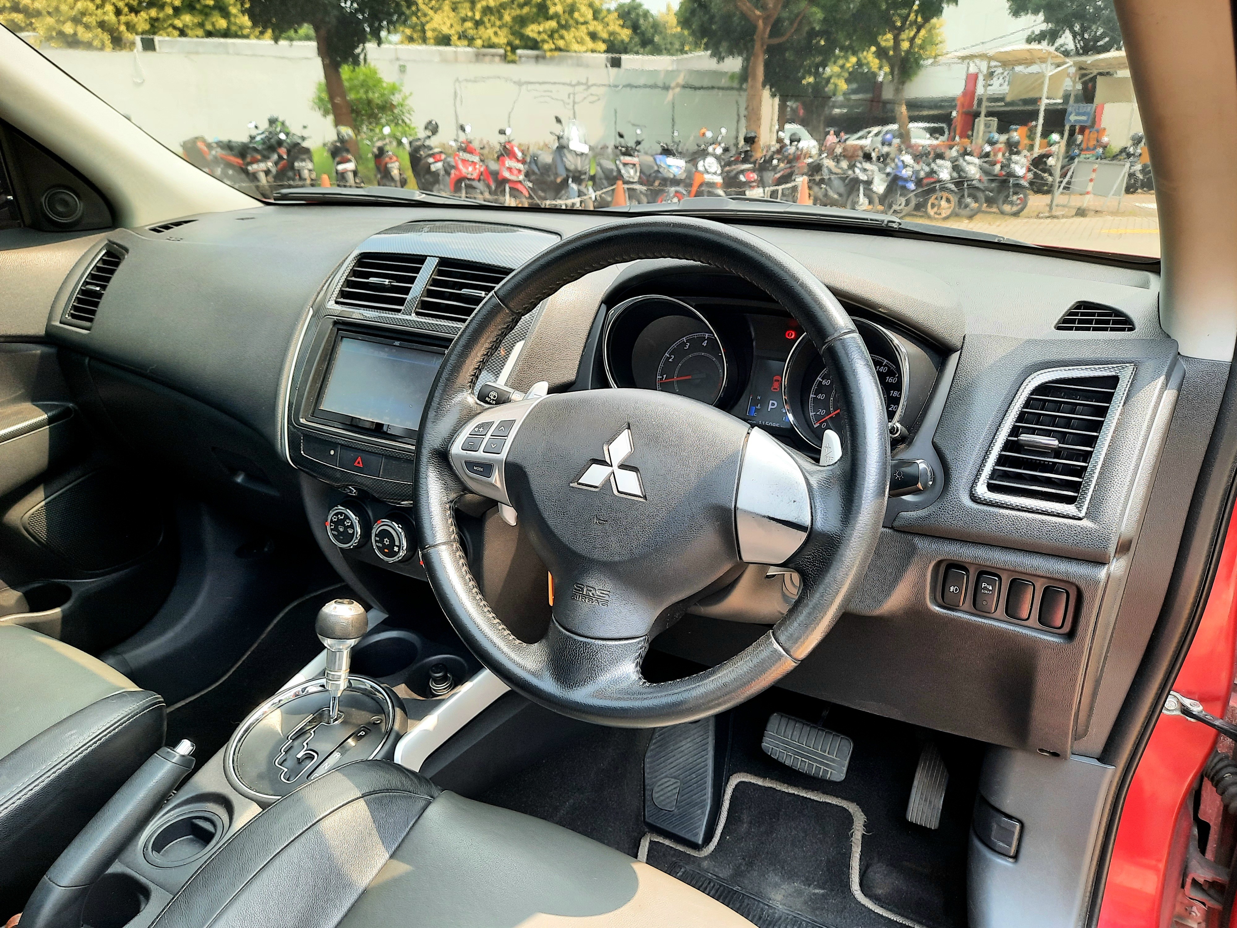 2014 Mitsubishi Outlander Sport PX LIMITED AT 2014 Mitsubishi Outlander Sport PX LIMITED AT