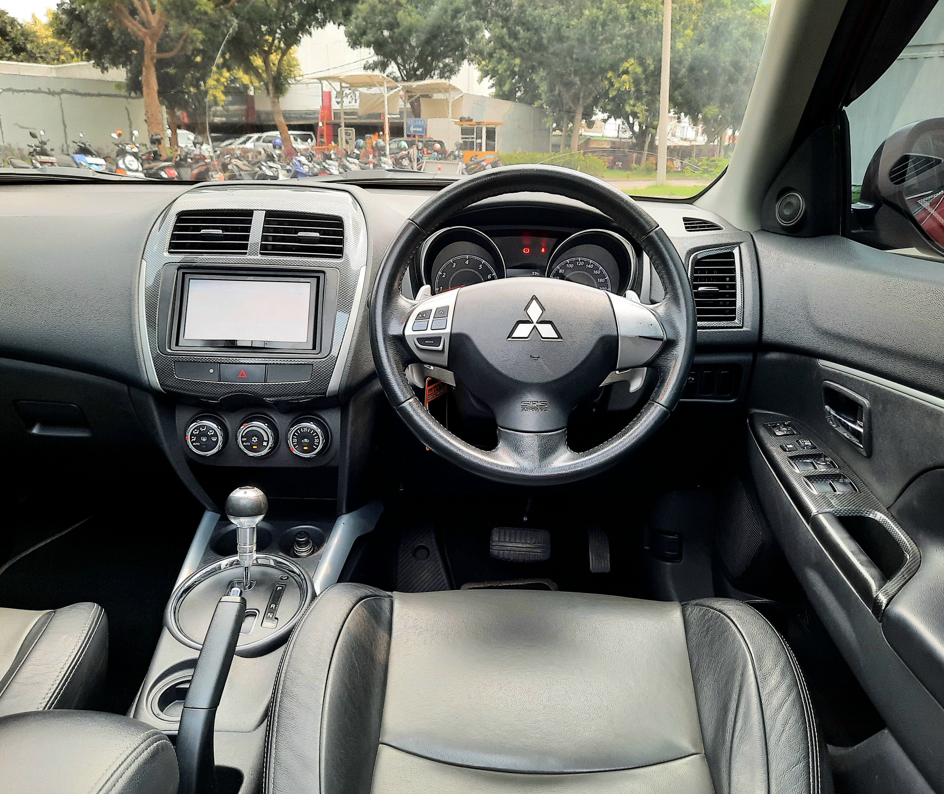 2014 Mitsubishi Outlander Sport PX LIMITED AT 2014 Mitsubishi Outlander Sport PX LIMITED AT