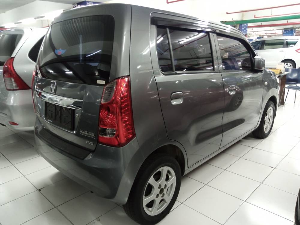 Old 2017 Suzuki Karimun Wagon R GS GS