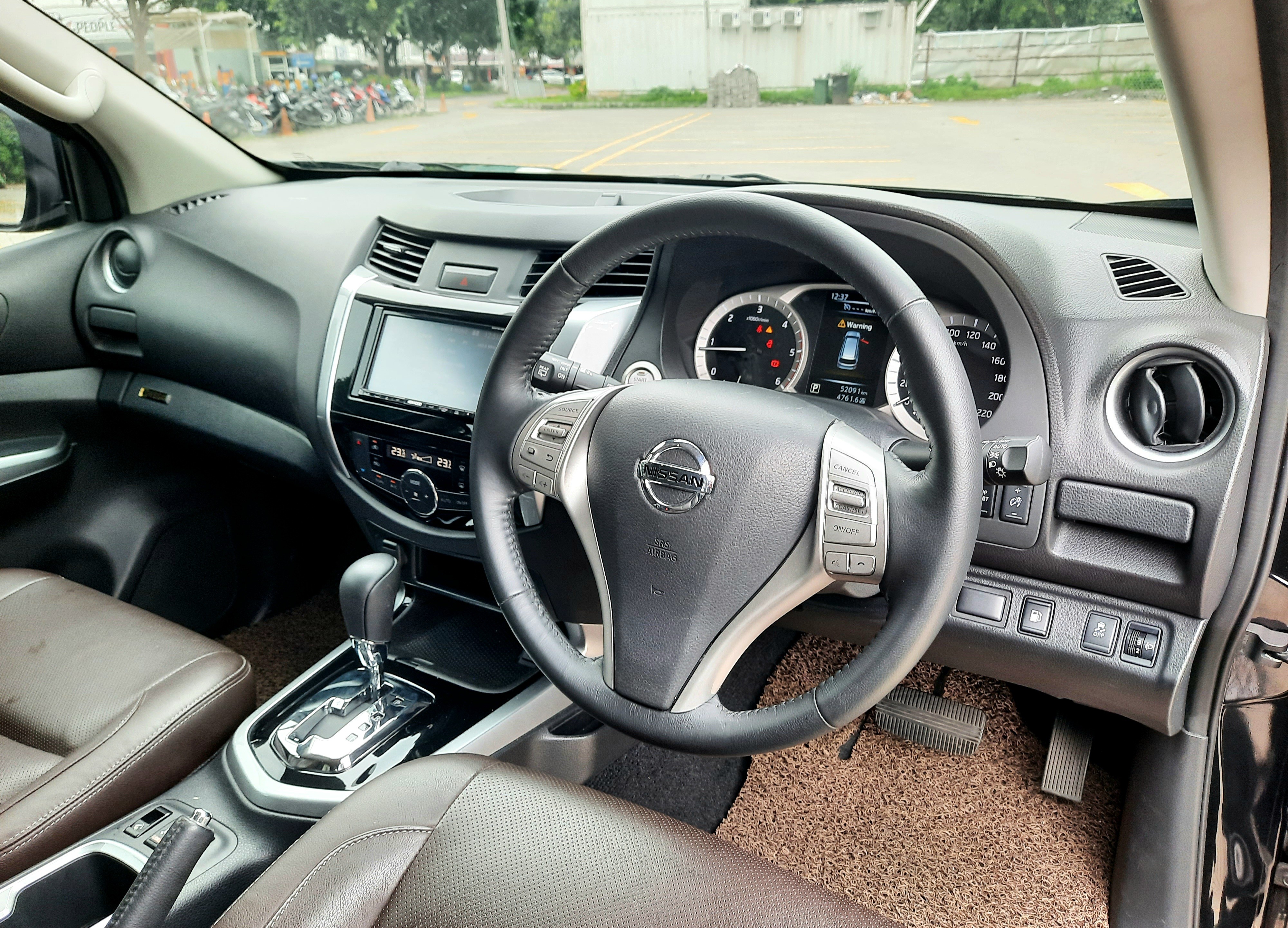 2018 Nissan Terra  VL AT 2018 Nissan Terra  VL AT