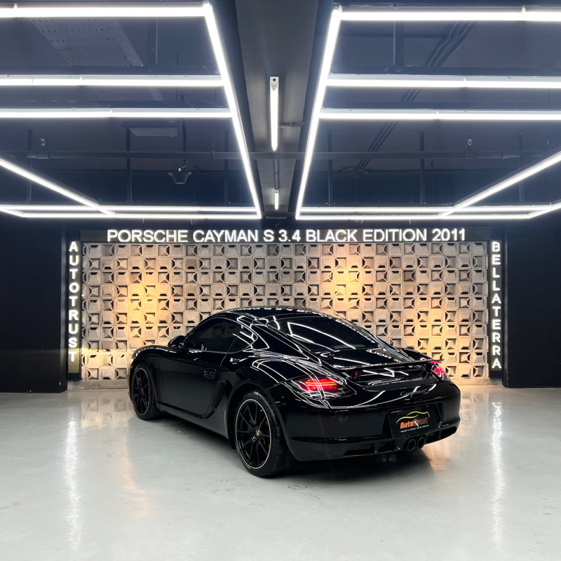 2011 Porsche Cayman 2011 Porsche Cayman