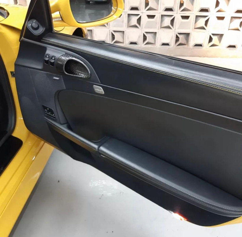 2011 Porsche Cayman 2011 Porsche Cayman