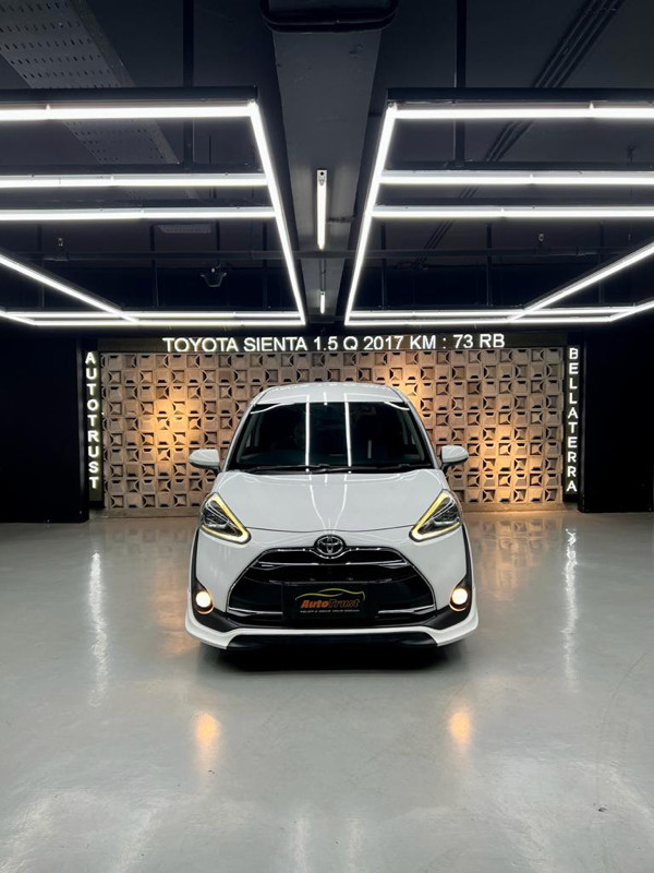 2017 Toyota Sienta 2017 Toyota Sienta
