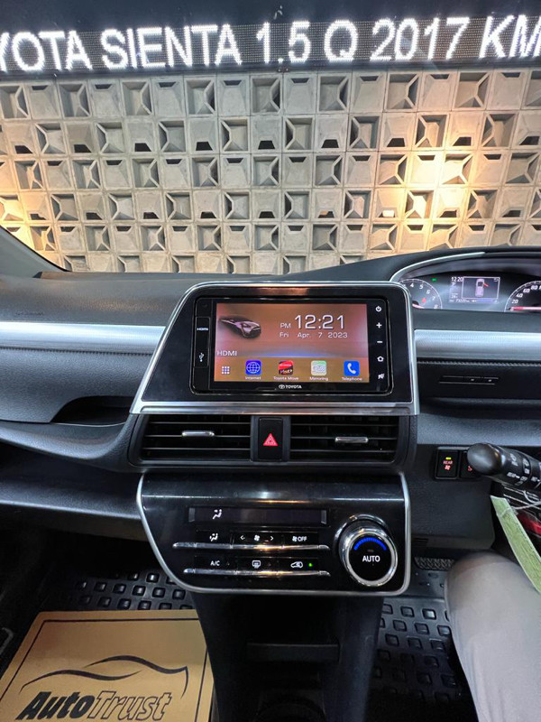 2017 Toyota Sienta 2017 Toyota Sienta