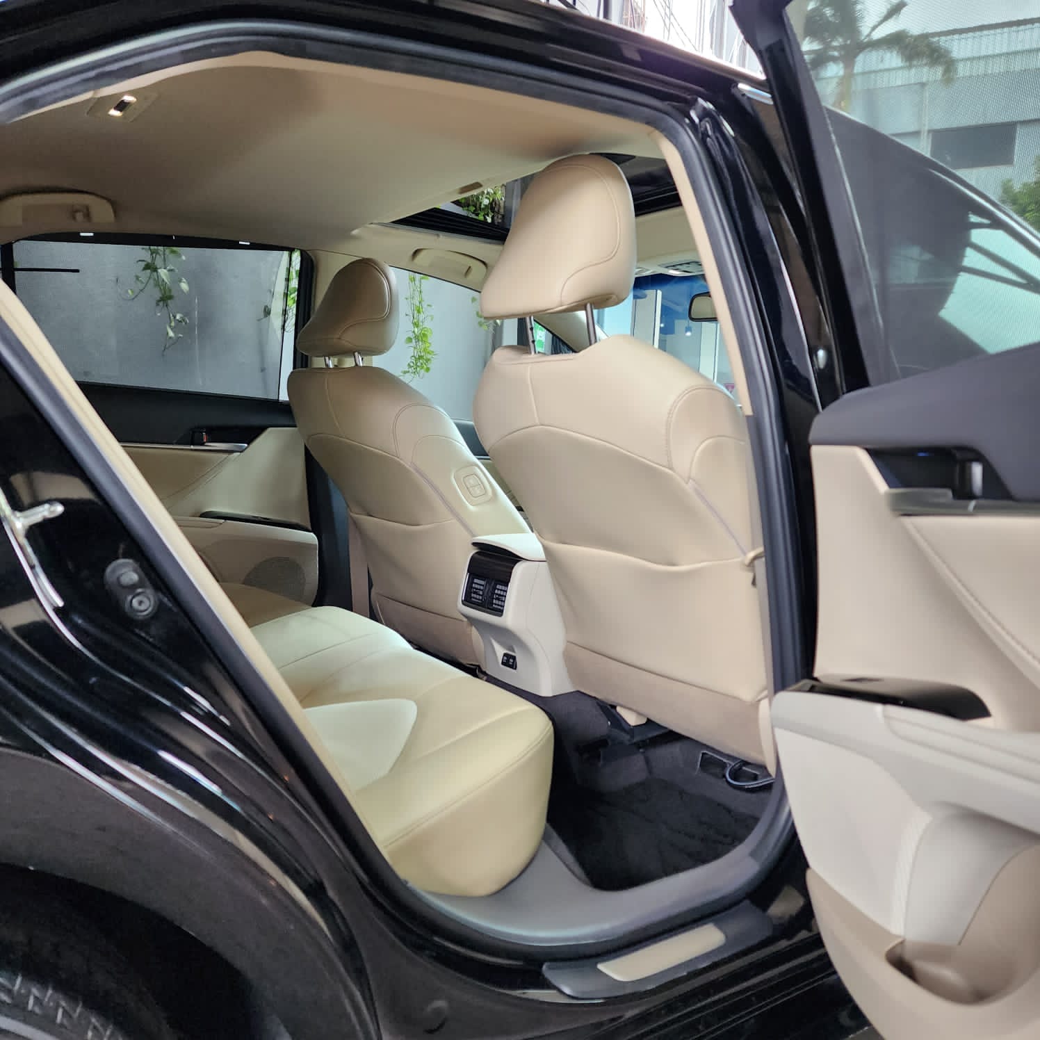 2019 Toyota Camry 2.5 V 2019 Toyota Camry 2.5 V