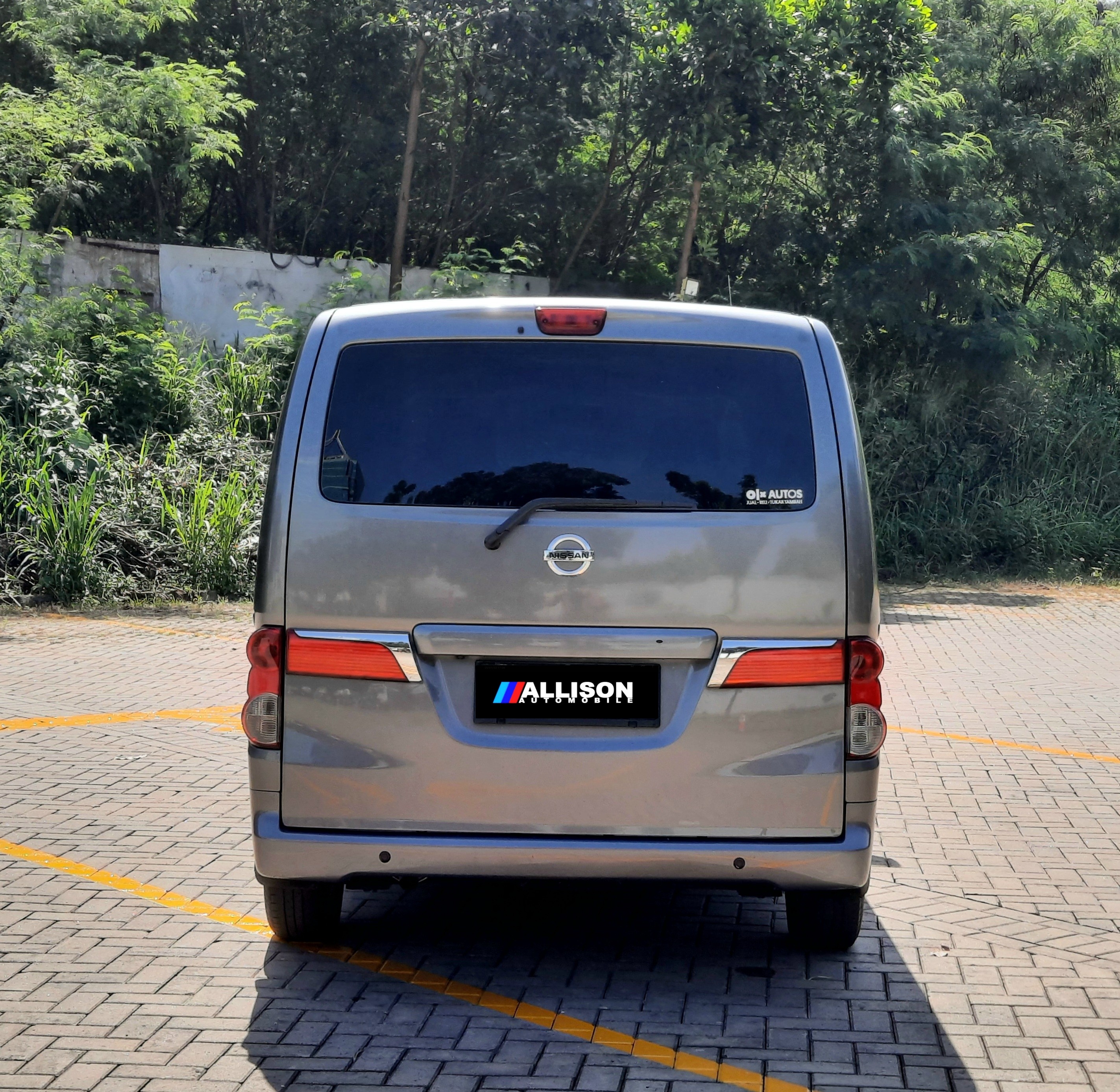 2013 Nissan Evalia 1.5 XV AT 2013 Nissan Evalia 1.5 XV AT