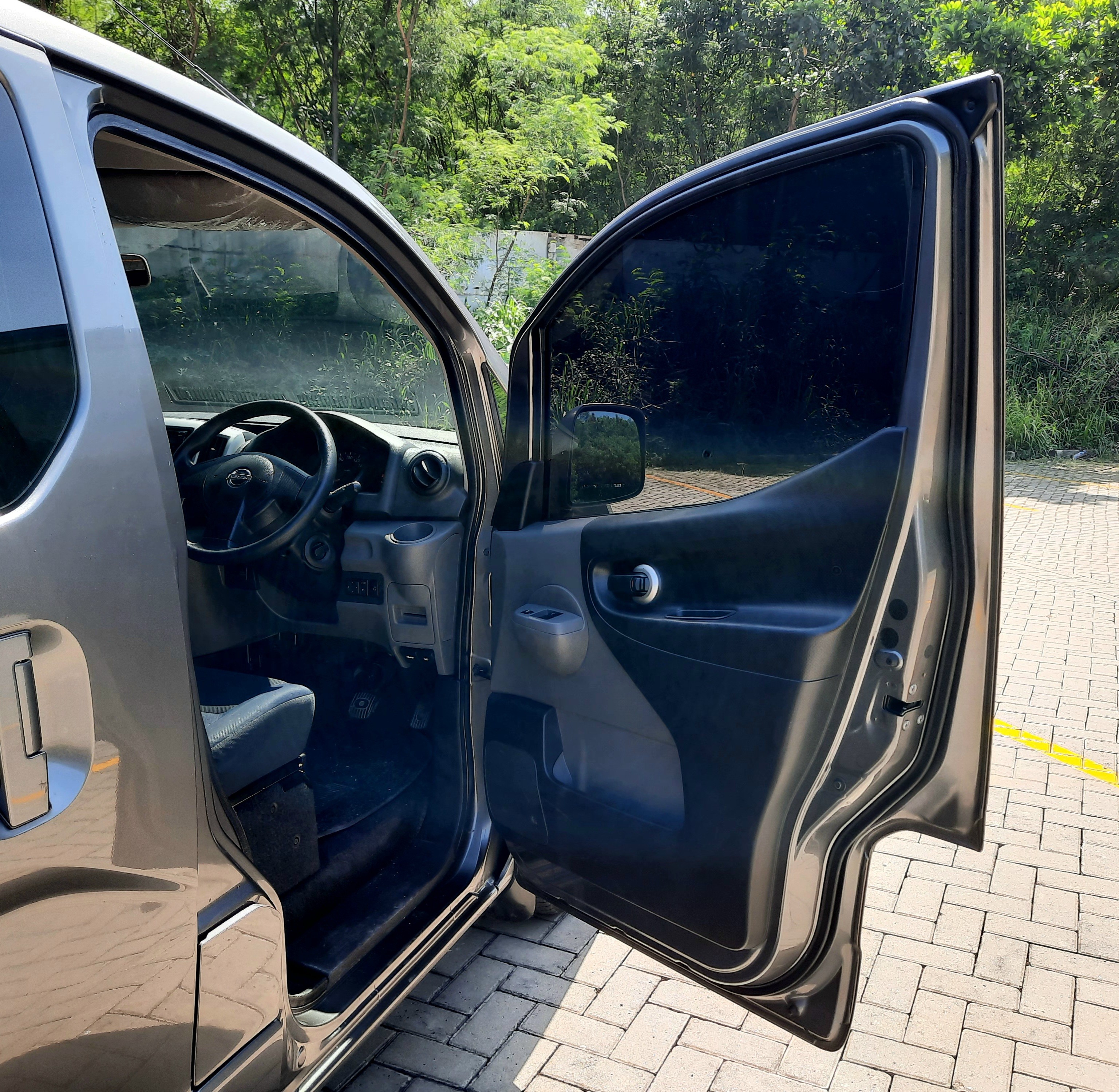 2013 Nissan Evalia 1.5 XV AT 2013 Nissan Evalia 1.5 XV AT