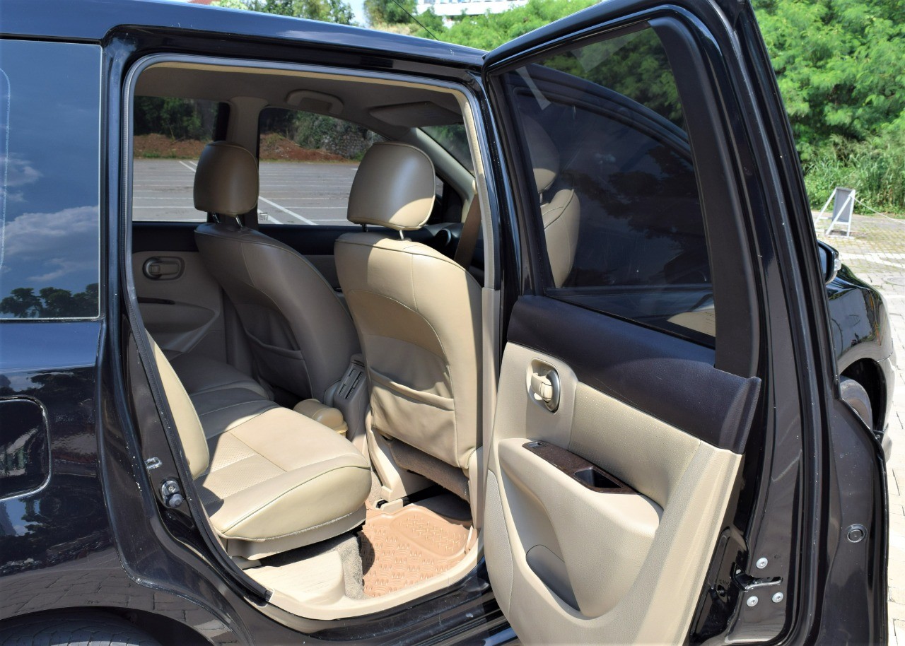 2014 Nissan Grand Livina 1.5 HWS CVT 2014 Nissan Grand Livina 1.5 HWS CVT