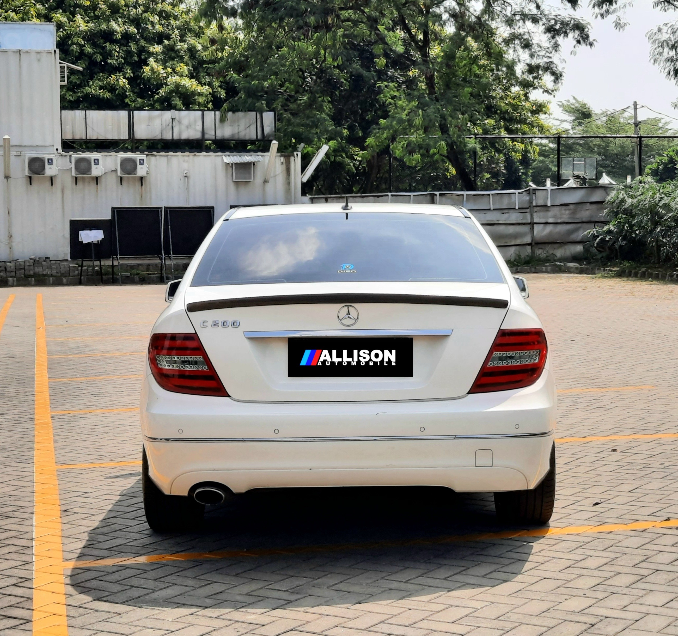 2013 Mercedes Benz C-Class Sedan C 200 CGI Avantgarde 2013 Mercedes Benz C-Class Sedan C 200 CGI Avantgarde