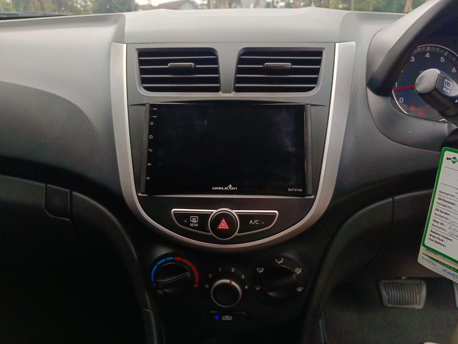 2012 Hyundai Grand Avega GL AT 2012 Hyundai Grand Avega GL AT