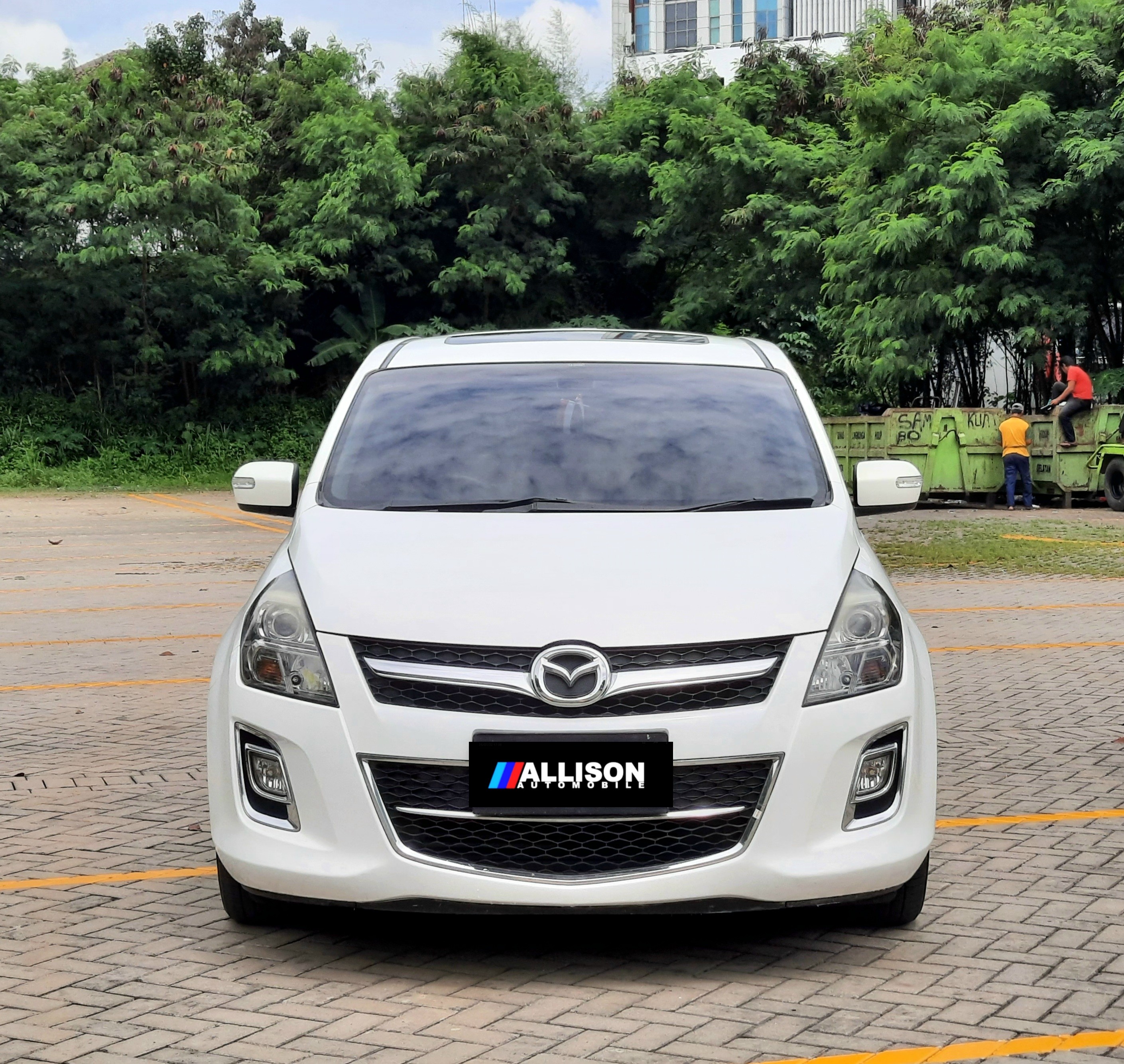 2012 Mazda 8  2.3 L 2012 Mazda 8  2.3 L