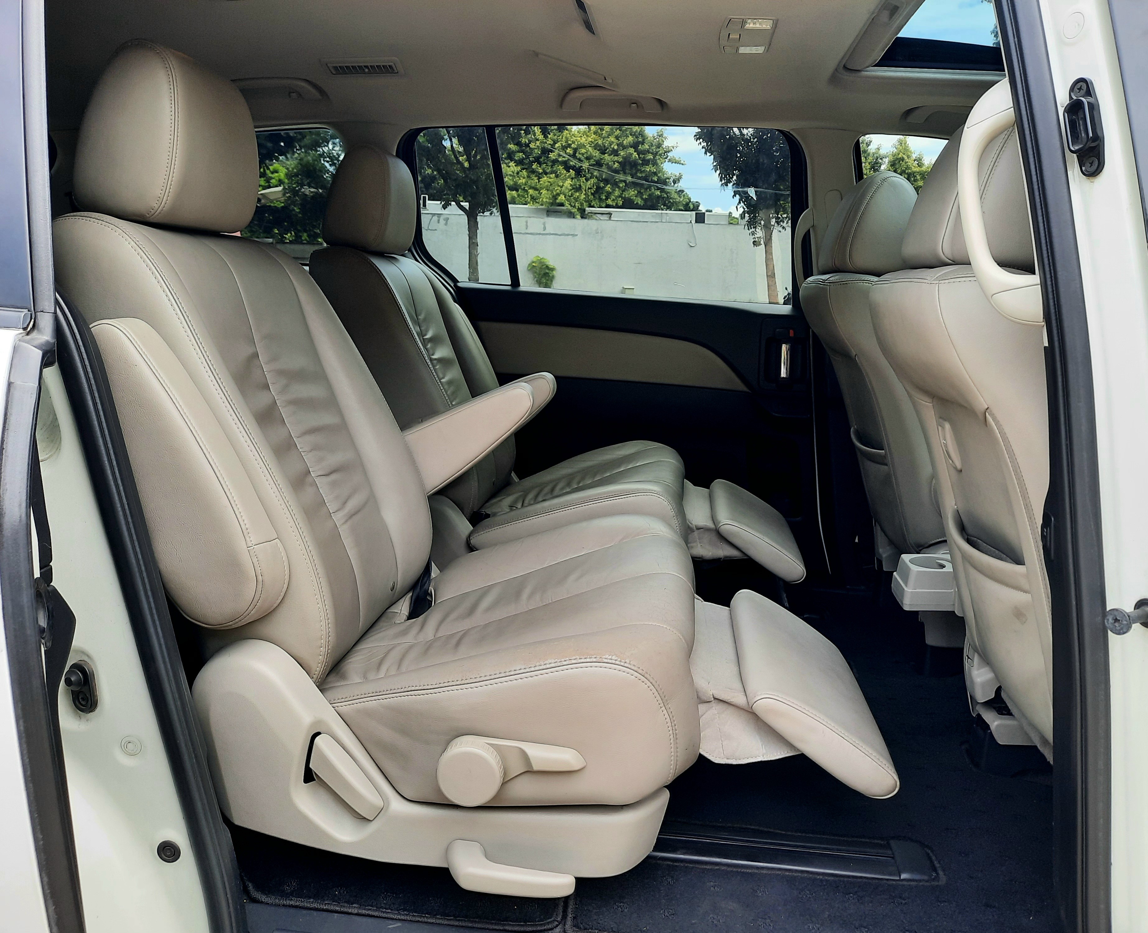 2012 Mazda 8  2.3 L 2012 Mazda 8  2.3 L