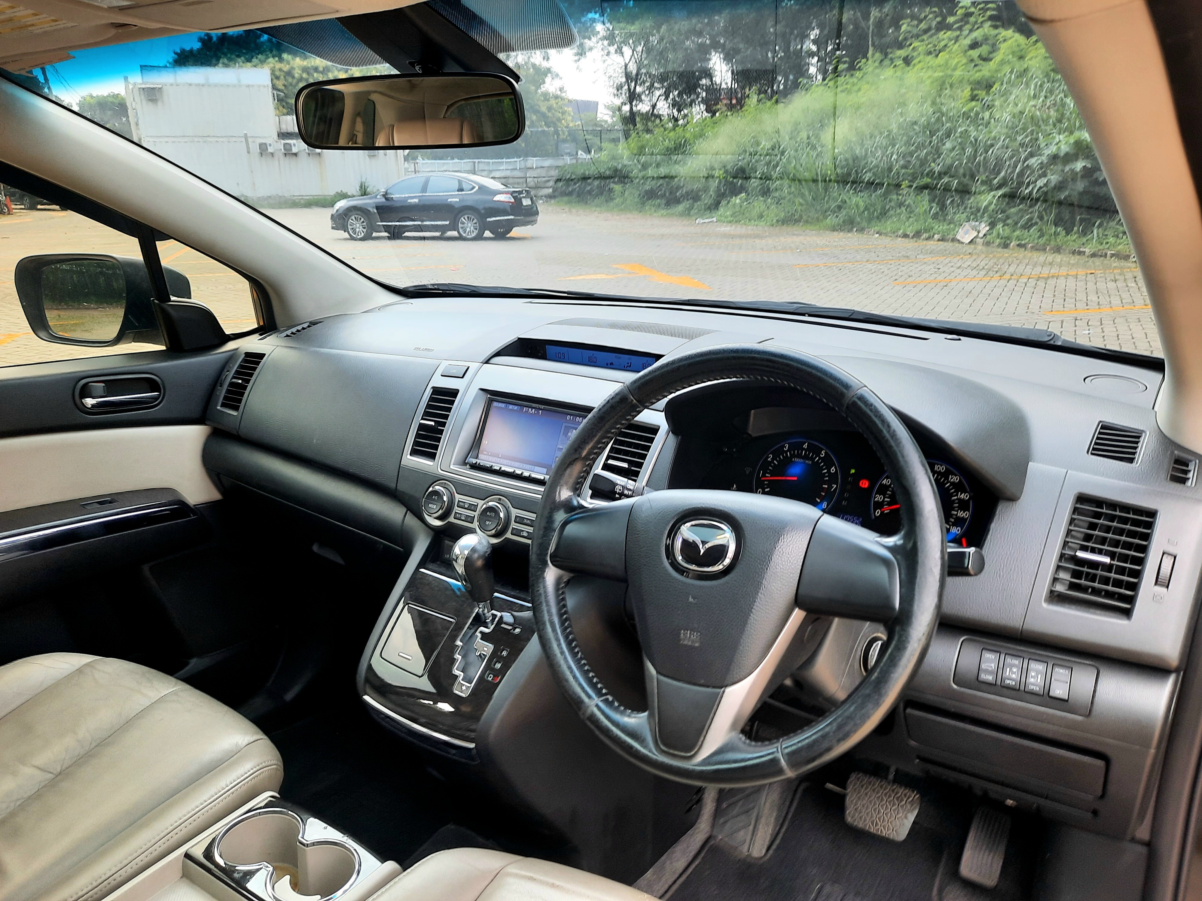 2011 Mazda 8  2.3 L 2011 Mazda 8  2.3 L