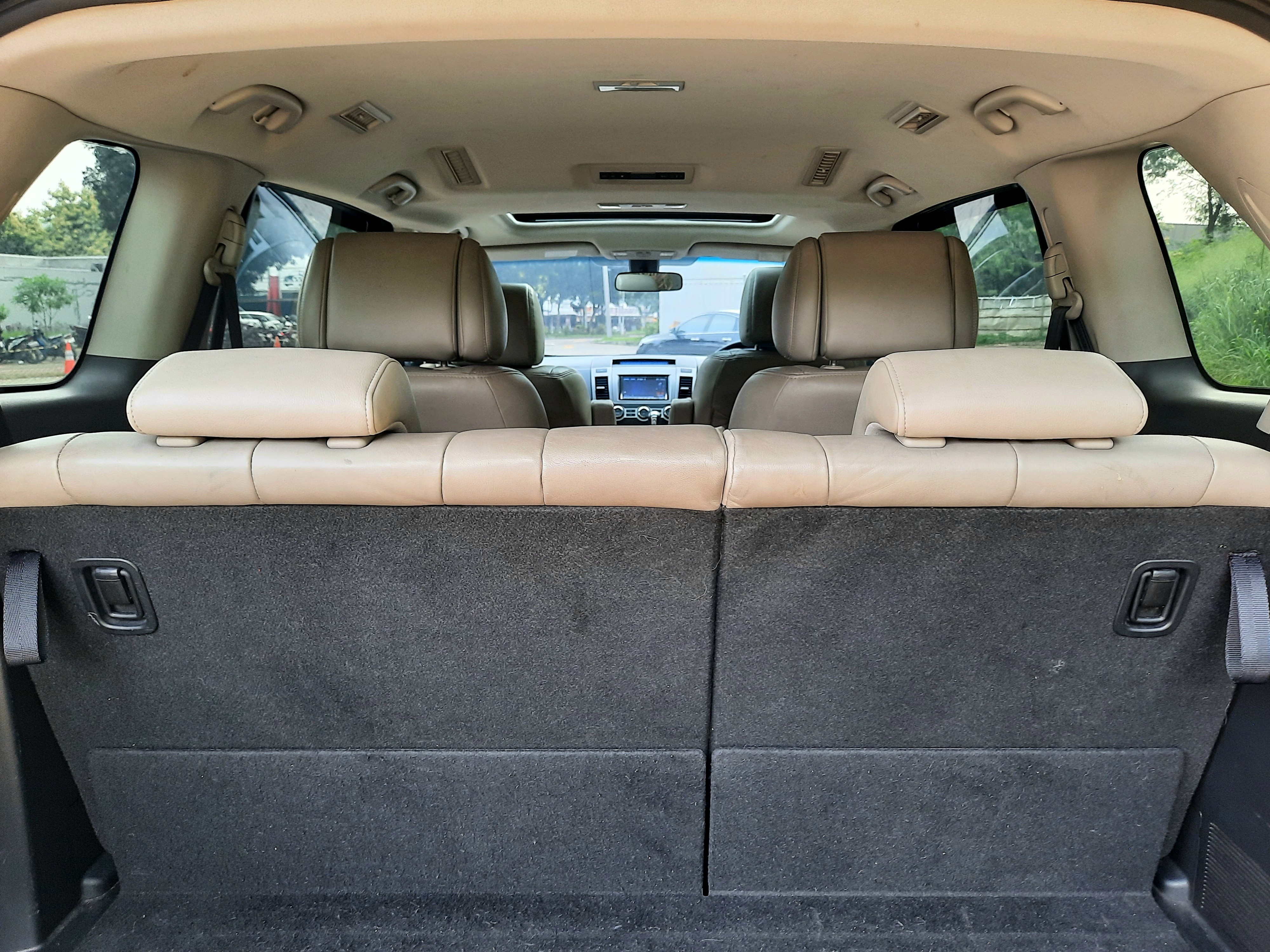 2011 Mazda 8  2.3 L 2011 Mazda 8  2.3 L