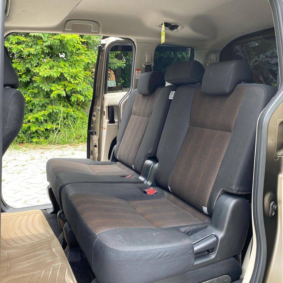 2017 Toyota Sienta 1.5L V AT 2017 Toyota Sienta 1.5L V AT