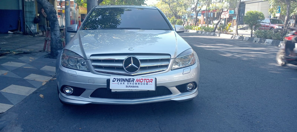 Second Hand 2011 Mercedes Benz C-Class Second Hand 2011 Mercedes Benz C-Class