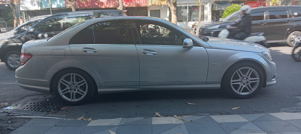 2011 Mercedes Benz C-Class 2011 Mercedes Benz C-Class