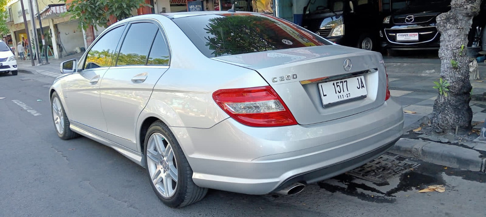 2011 Mercedes Benz C-Class 2011 Mercedes Benz C-Class