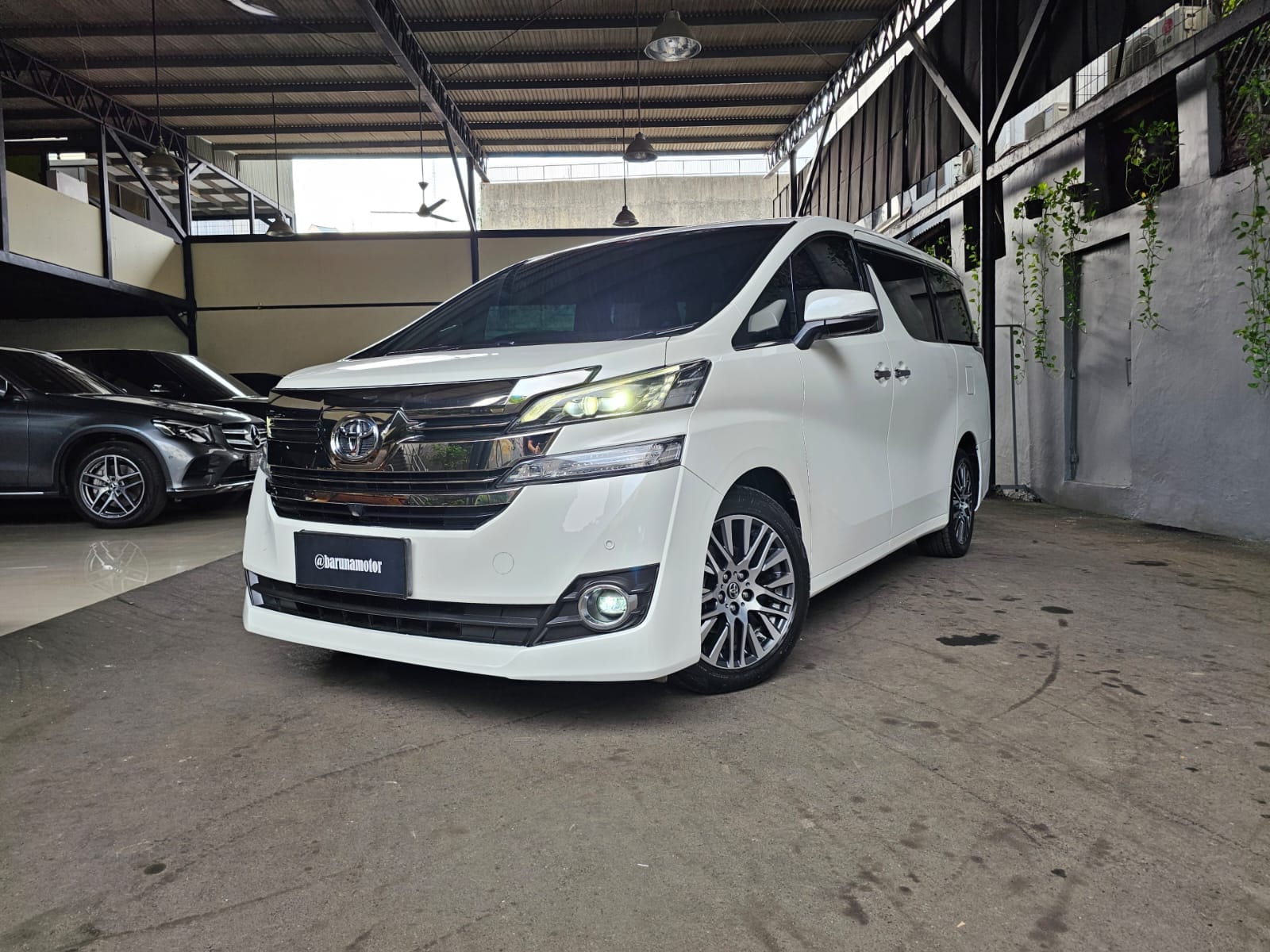 2015 Toyota Vellfire 2015 Toyota Vellfire